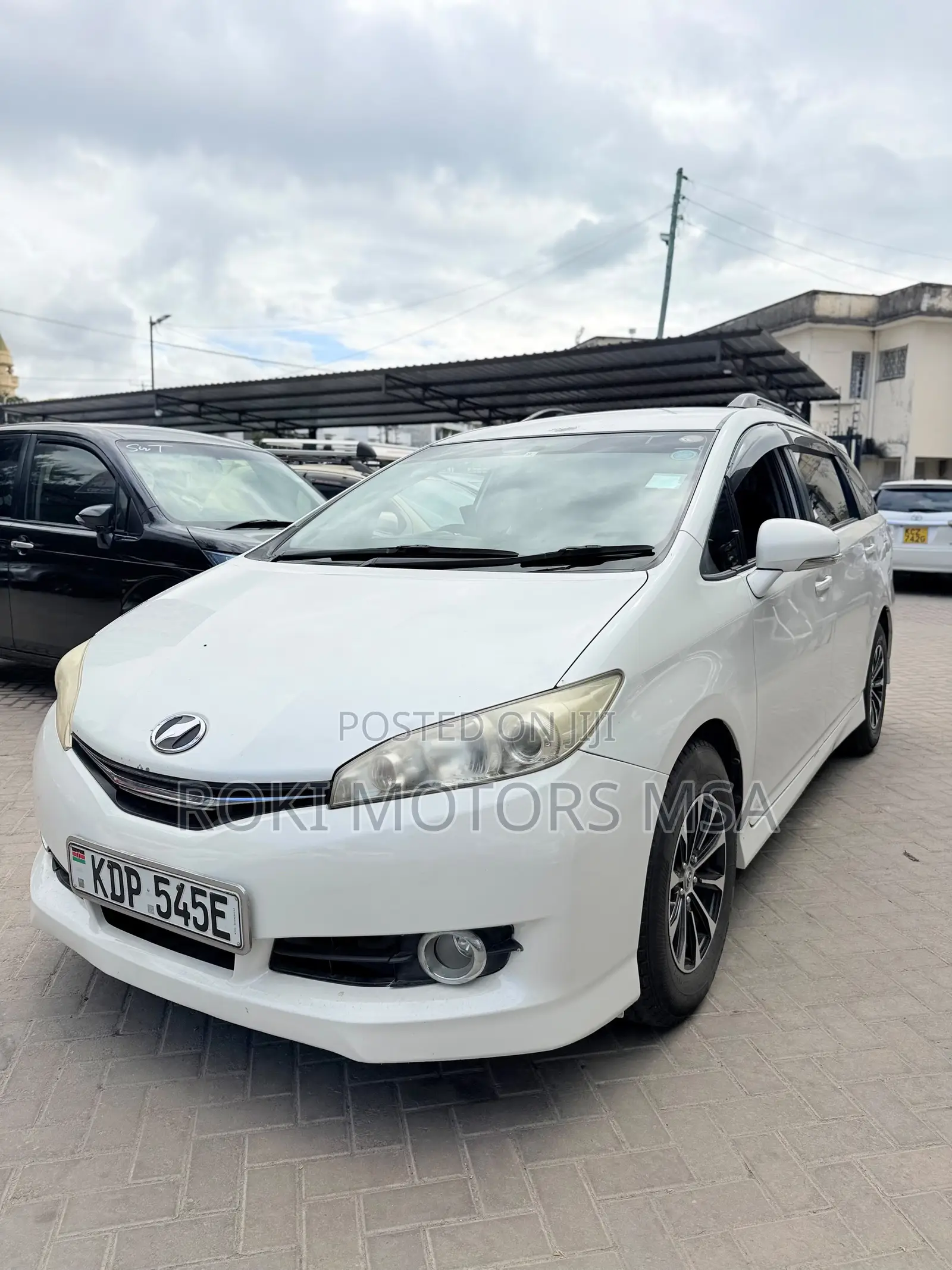 Toyota Wish 2017 Pearl