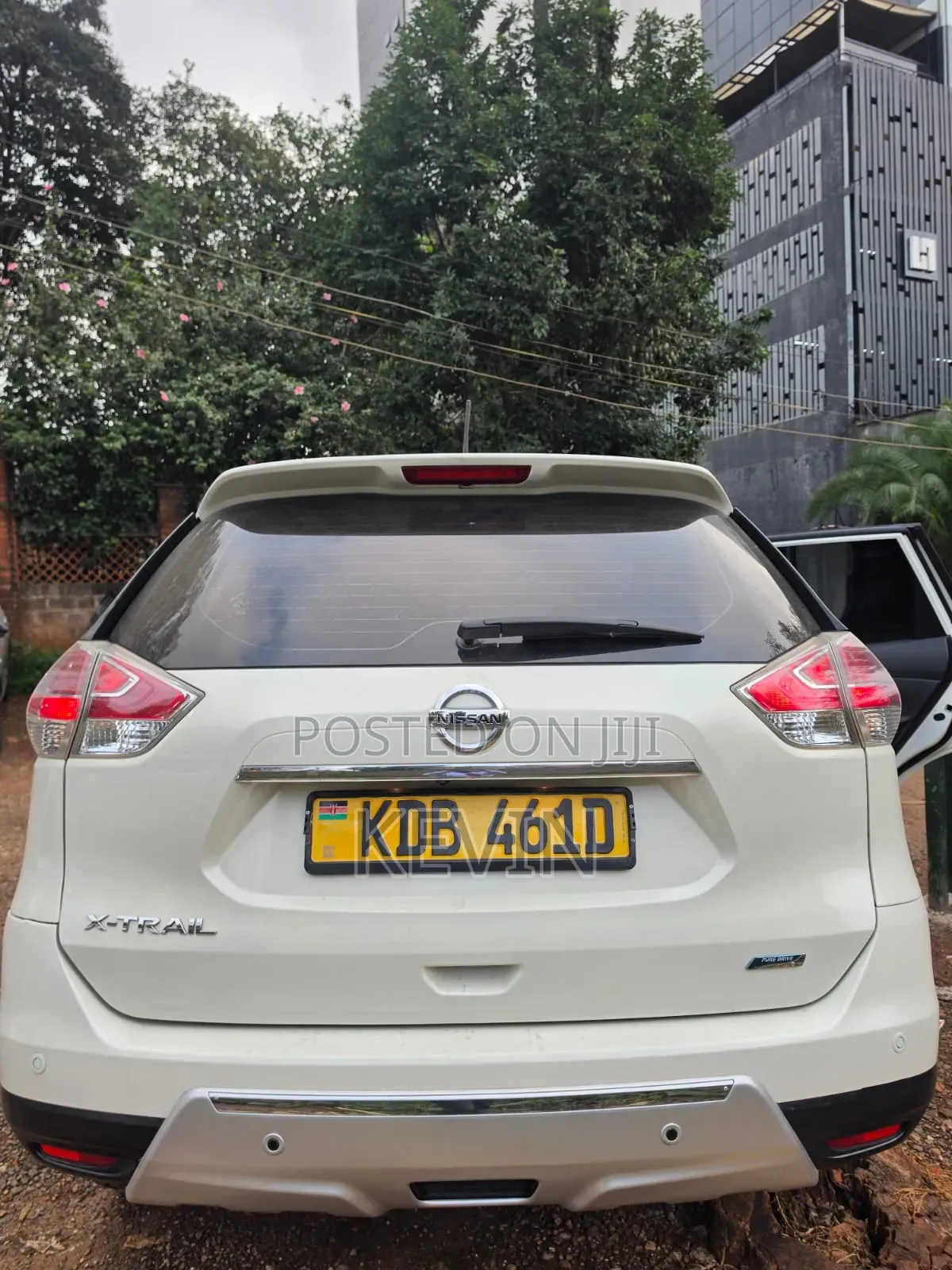 Nissan X-Trail 2.0 Petrol AWD 2014 White