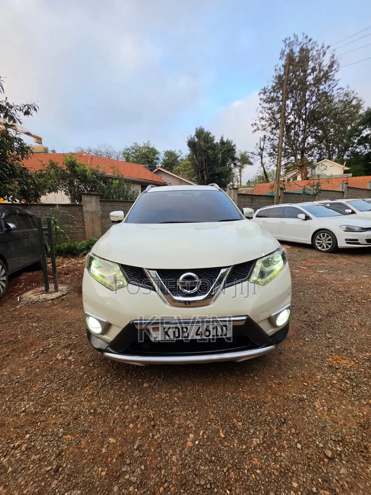 Nissan X-Trail 2.0 Petrol AWD 2014 White