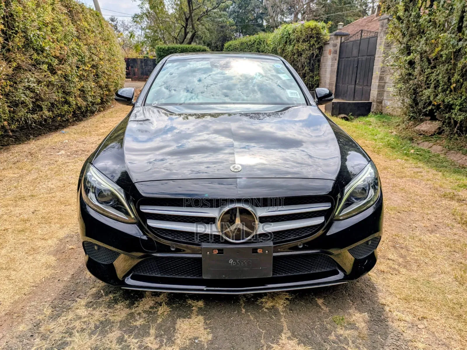 Mercedes-Benz C200 2019 Black