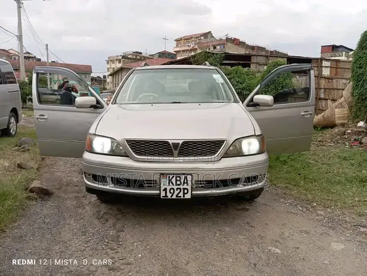 Toyota Vista 2000 Silver