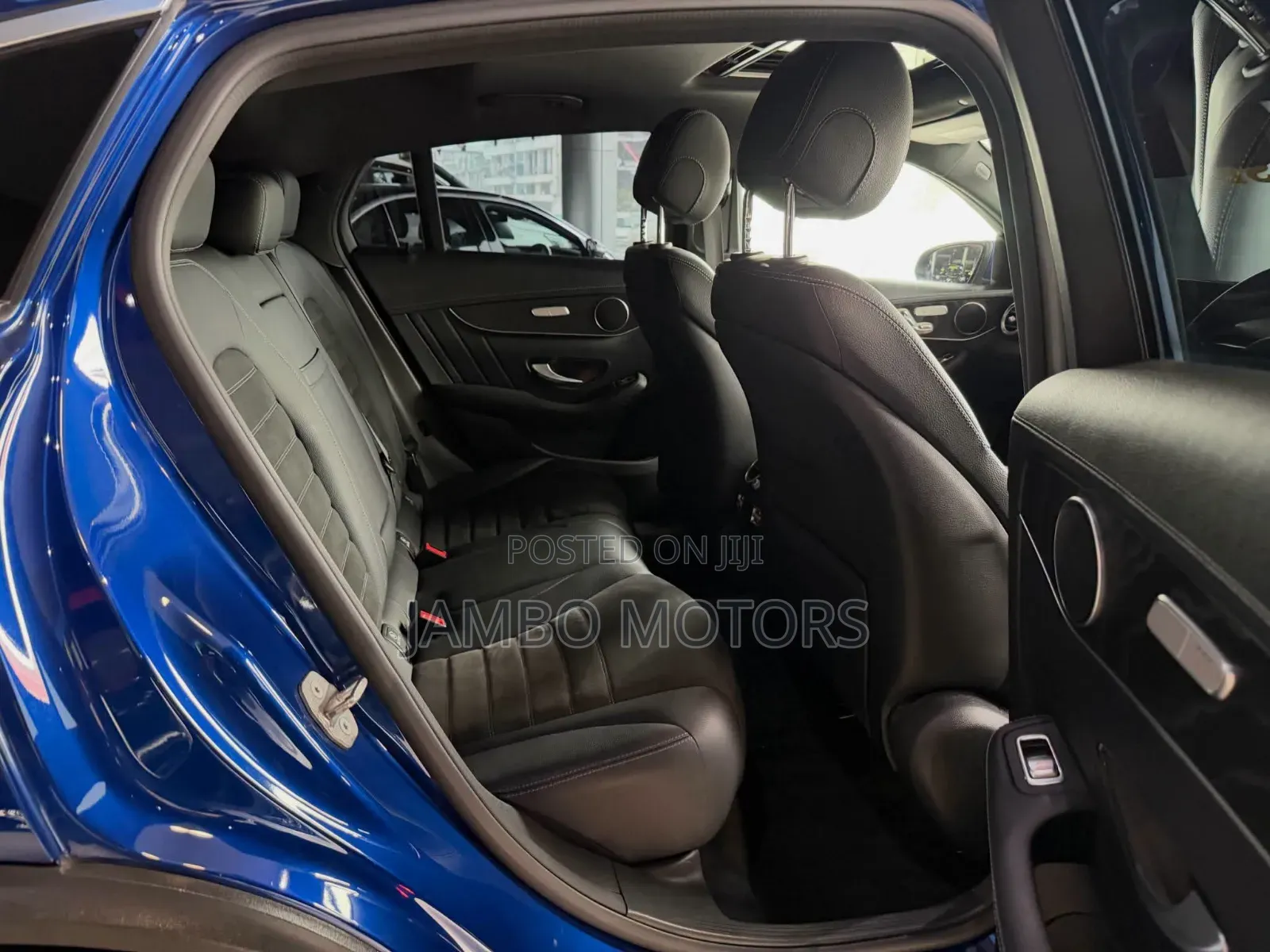 Mercedes-Benz GLC-Class 2021 Blue