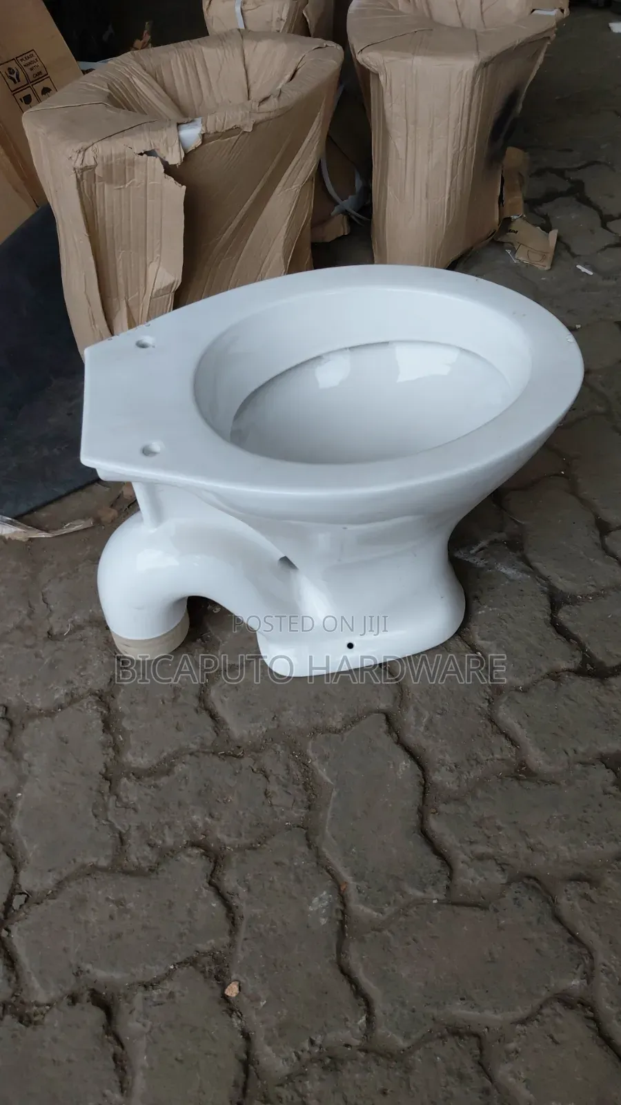 Strap Toilet
