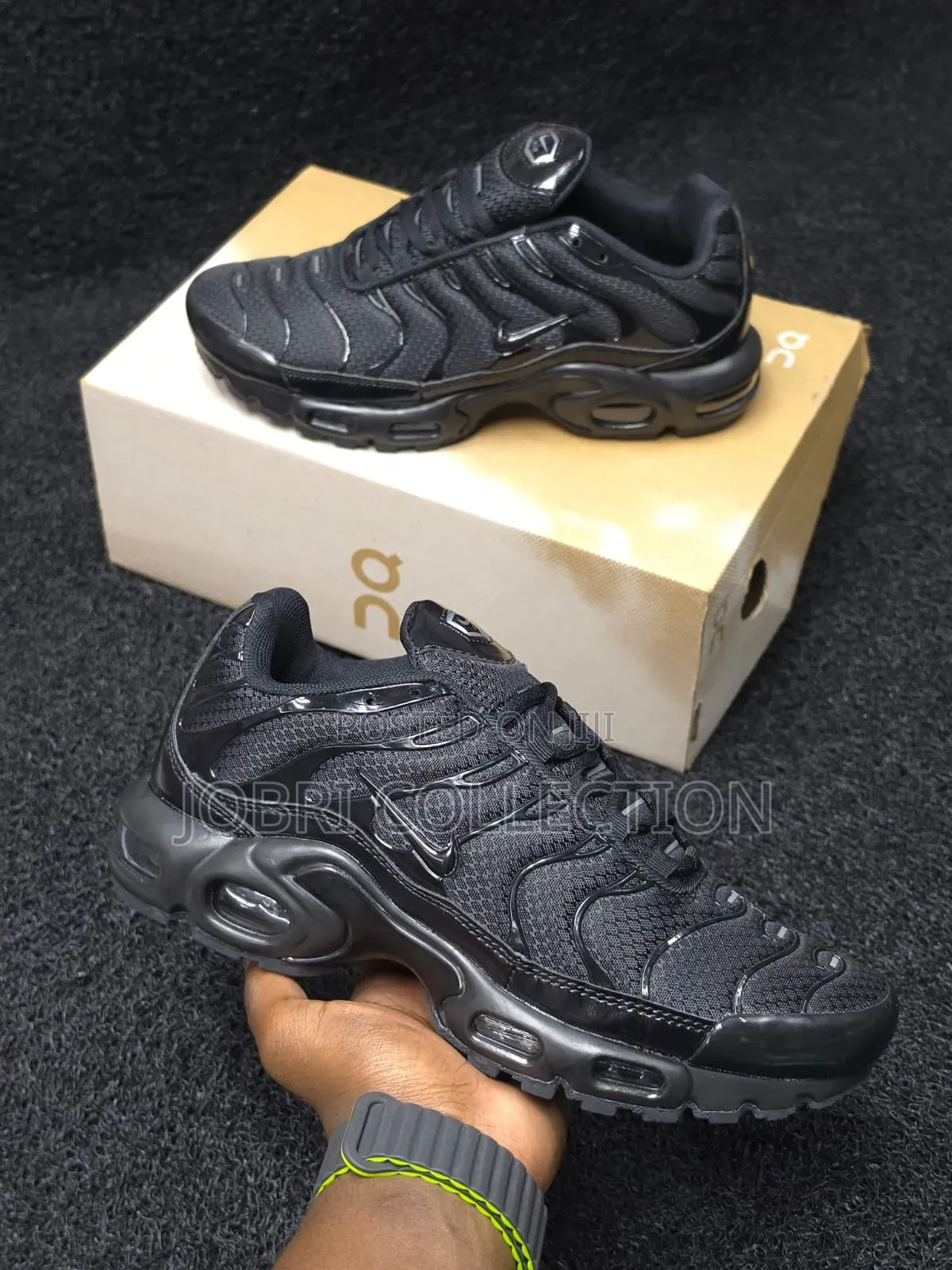 Nike Tn Full Black Sneakers