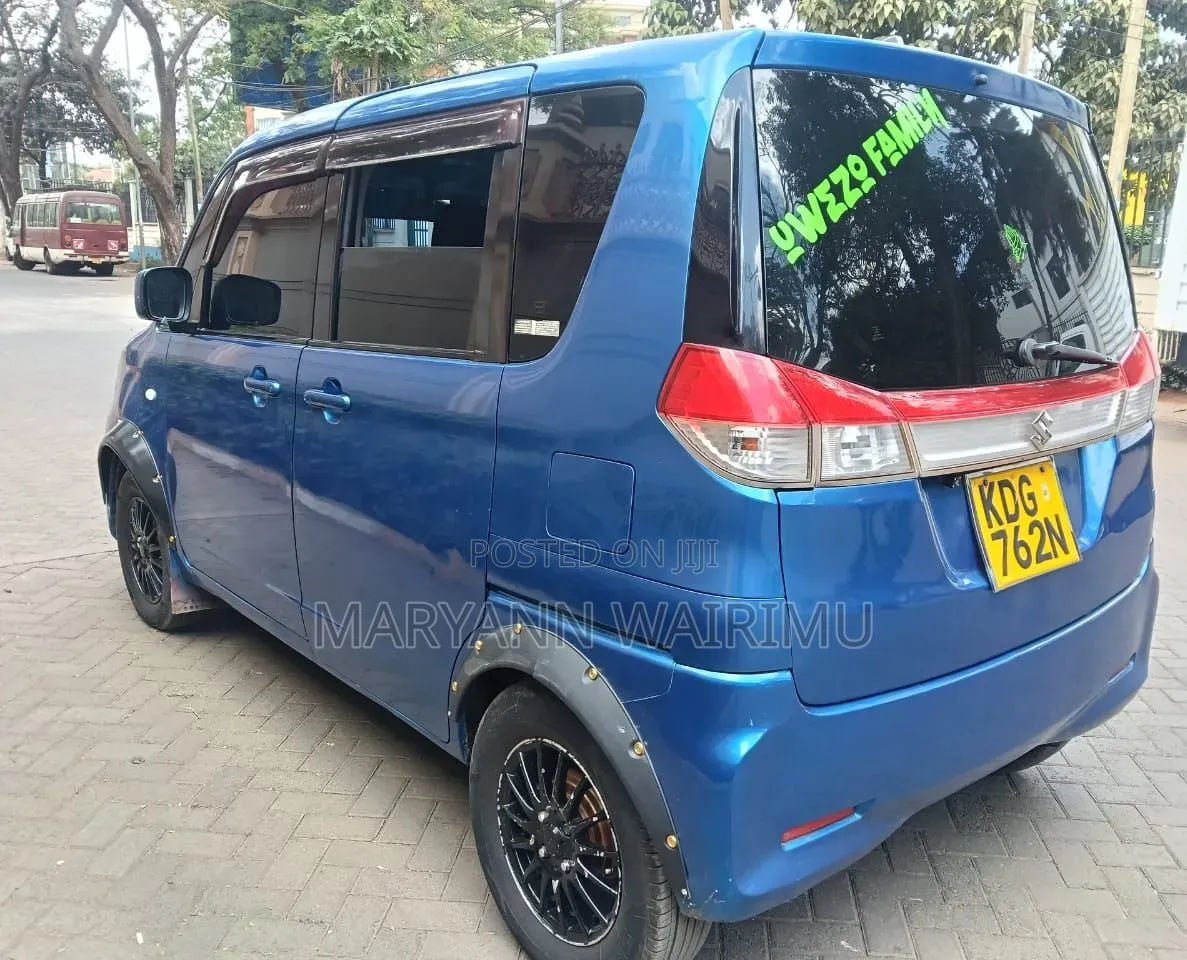 Suzuki Solio 2014 Blue