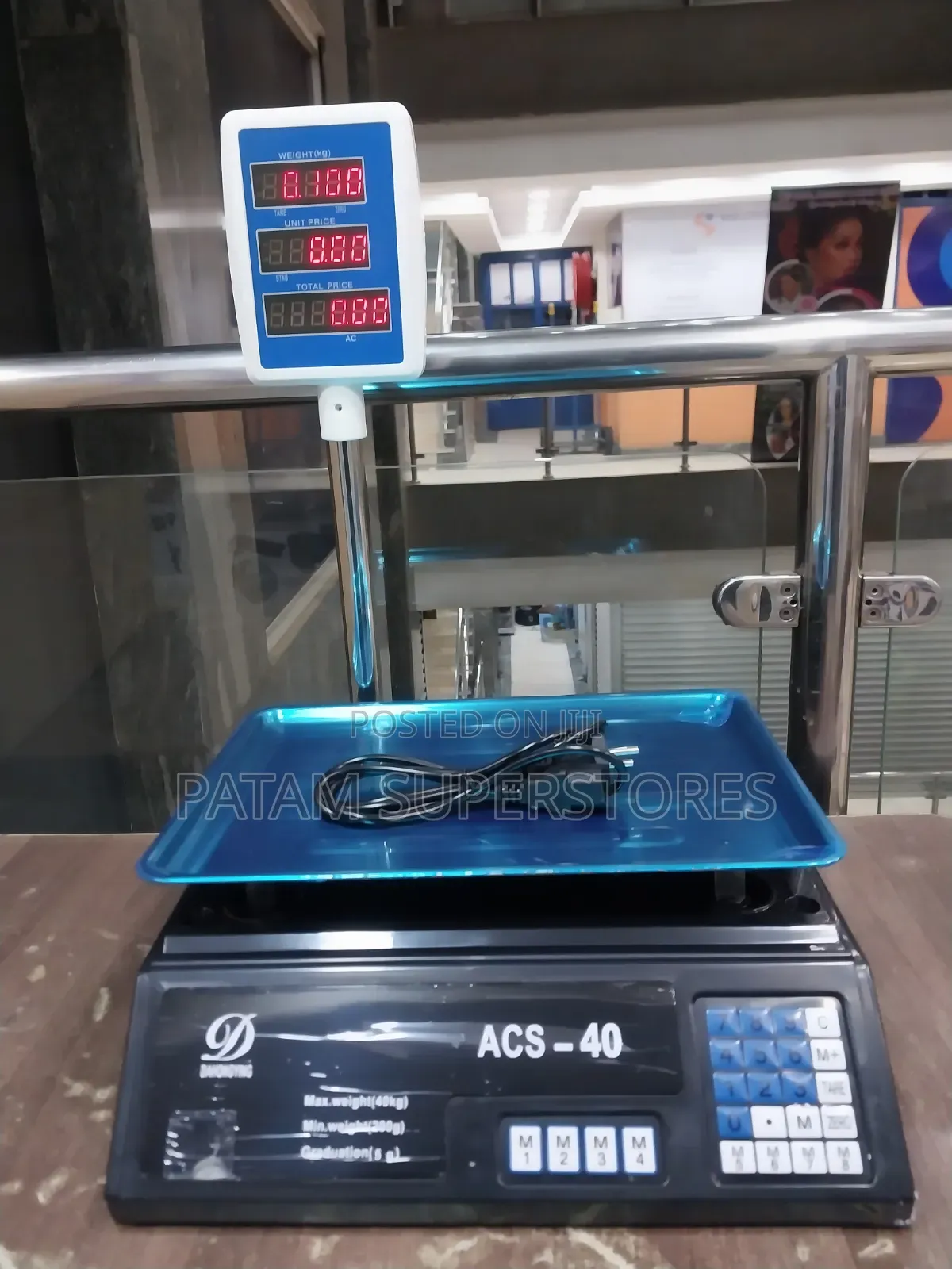 Weighing Scale With Arm