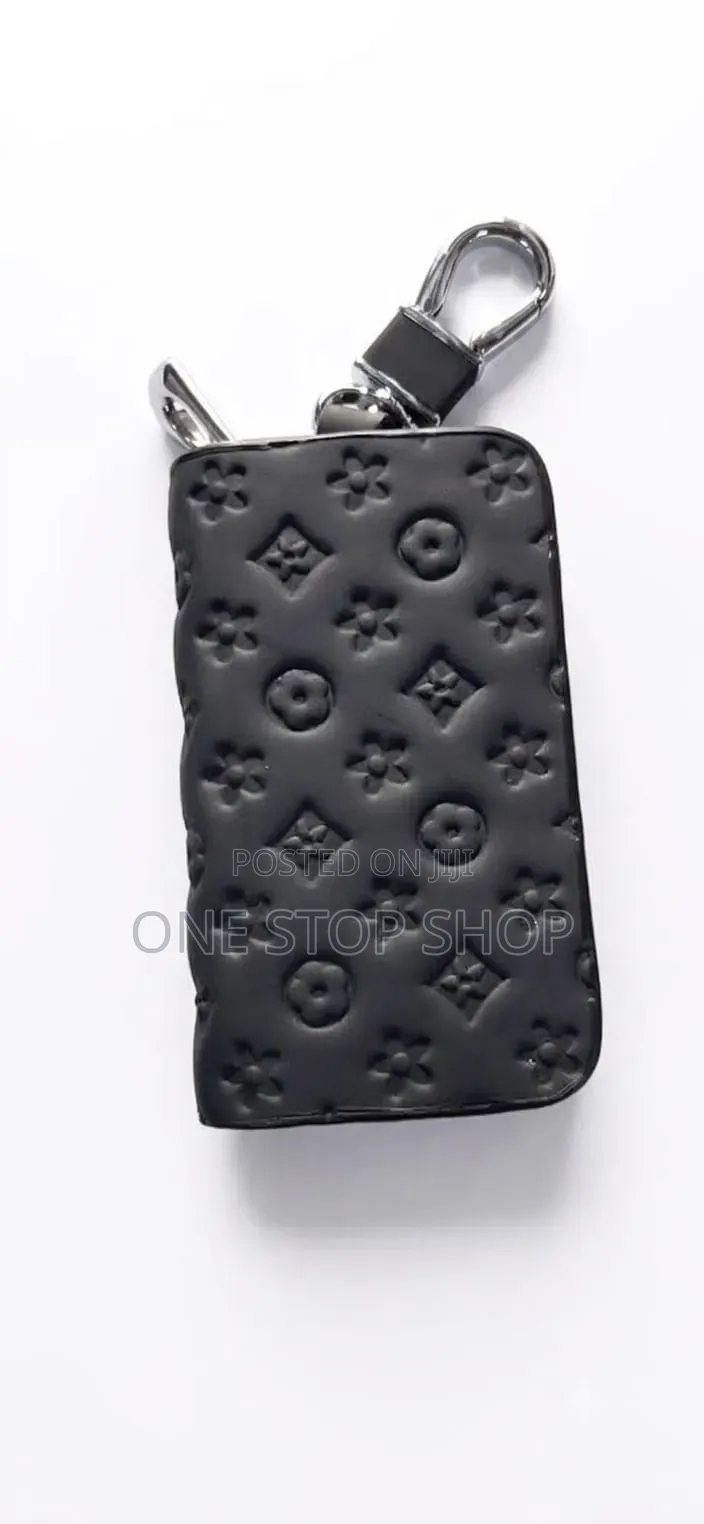Different Key Leather Designer Casing With Sturdy Metallic Top Clip