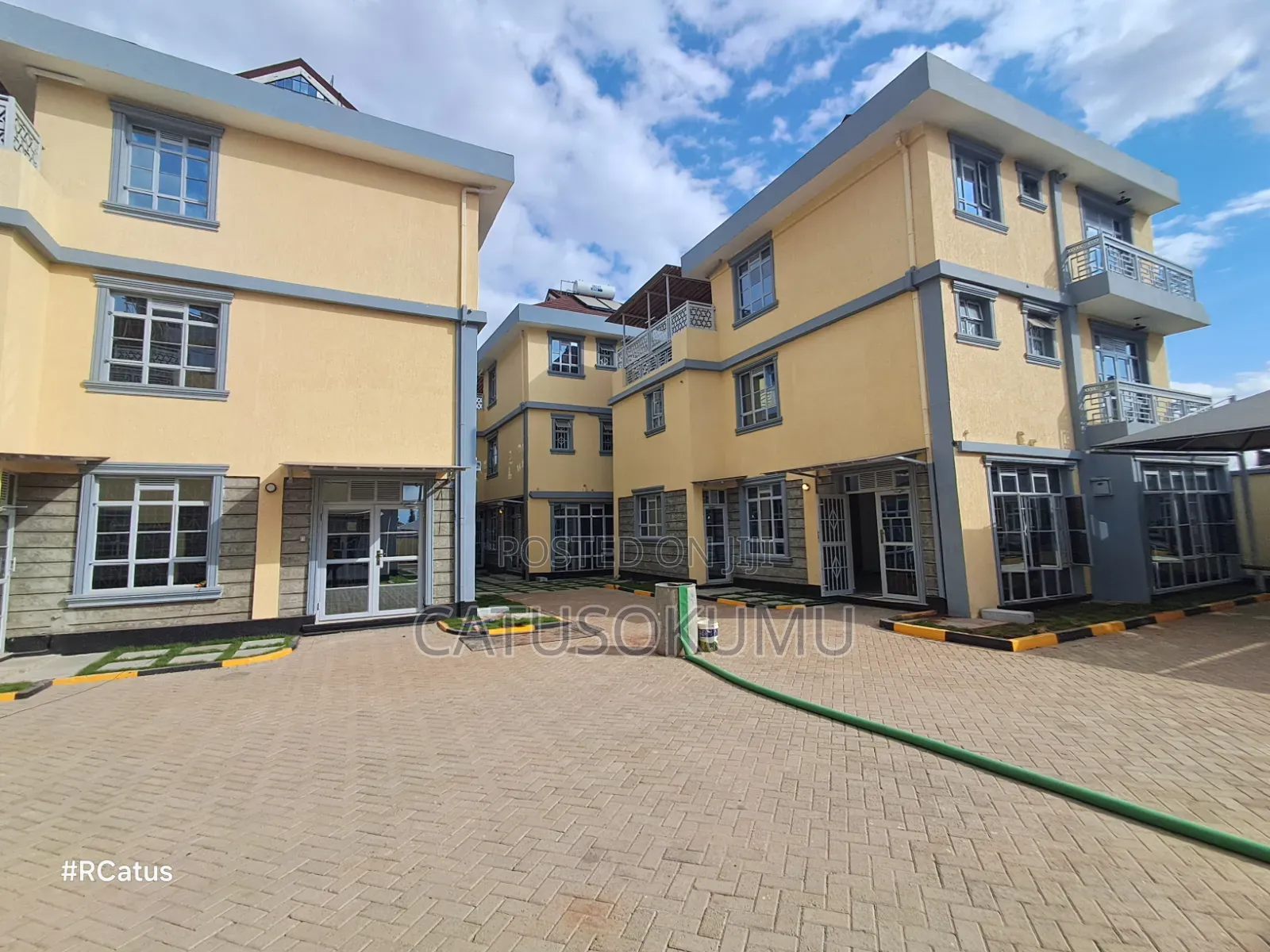 4bdrm Maisonette in Syokimau, Gateway Mall Area for rent