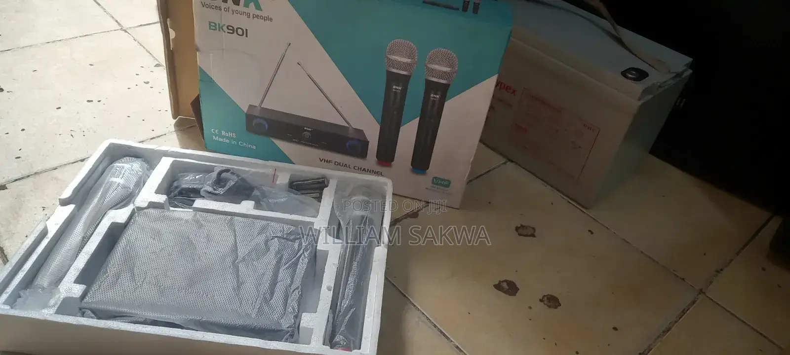 BNK Bk901 Wireless Microphone