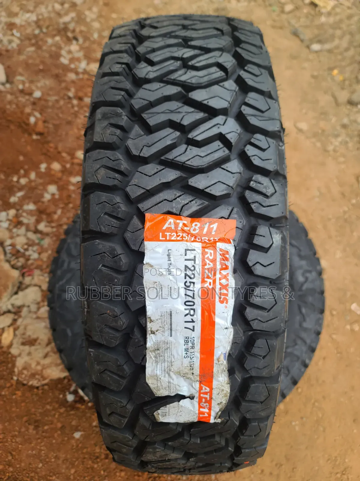 Lt 225 /70 R17 Maxxis Tyres Razr a/T-811 All-Terrain 10pr 80psi