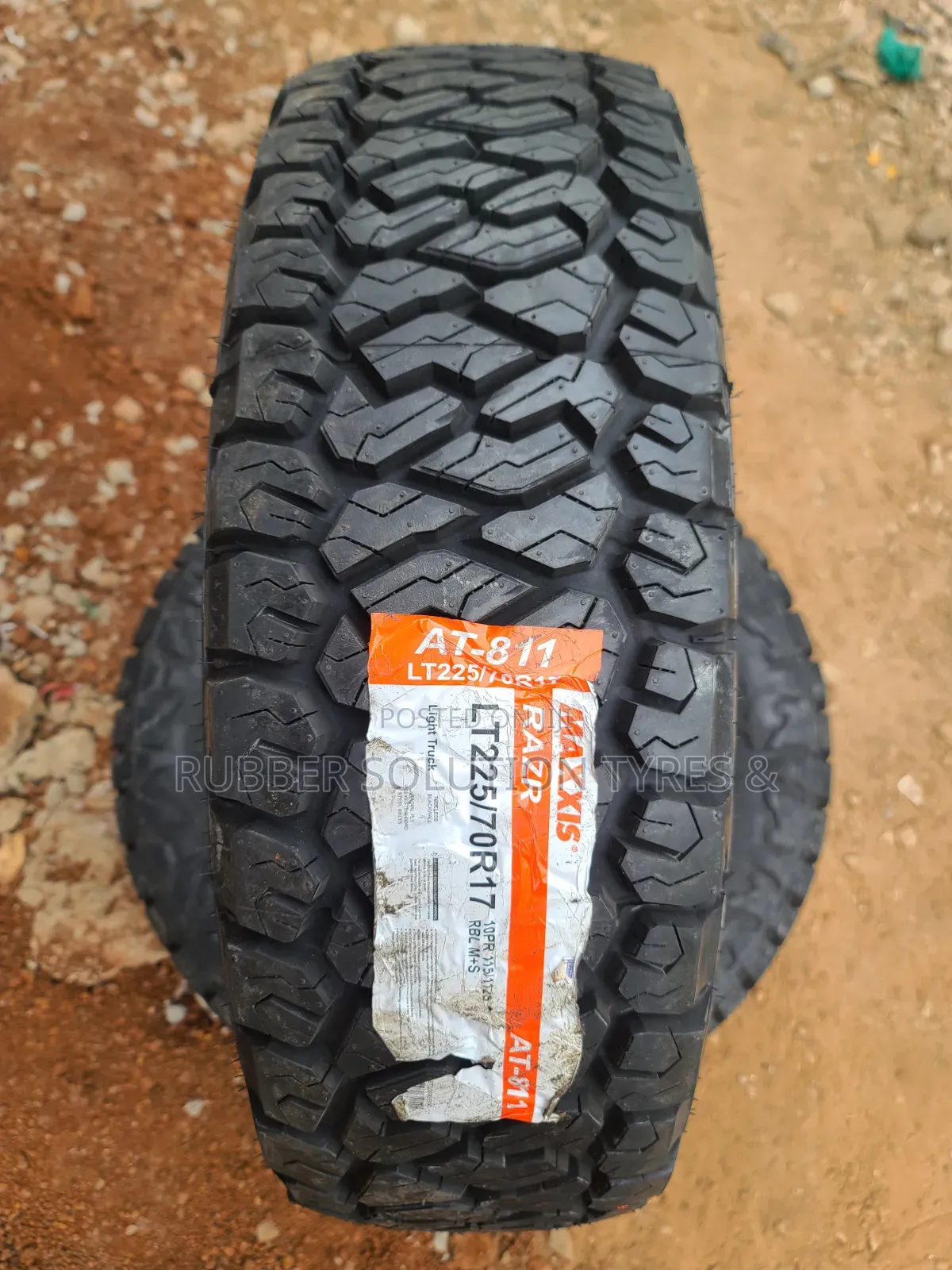 Lt 225 /70 R17 Maxxis Tyres Razr a/T-811 All-Terrain 10pr 80psi