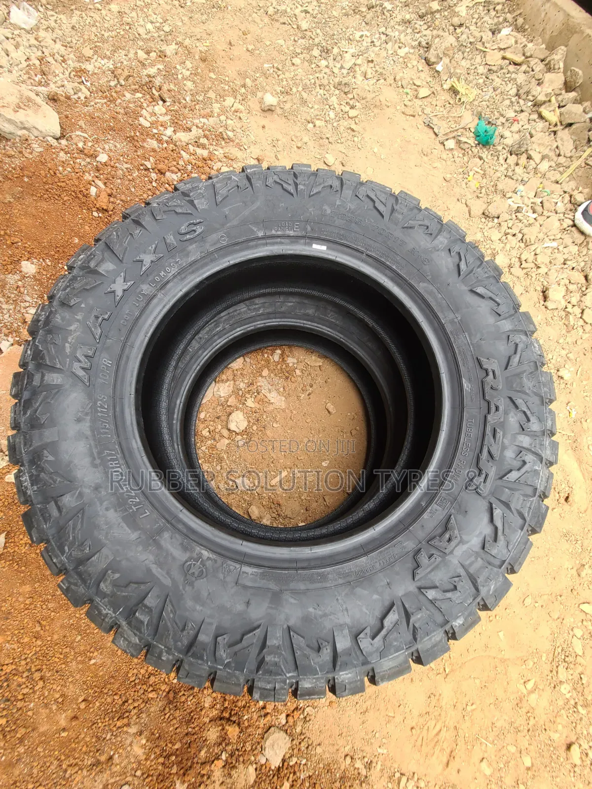 Lt 225 /70 R17 Maxxis Tyres Razr a/T-811 All-Terrain 10pr 80psi
