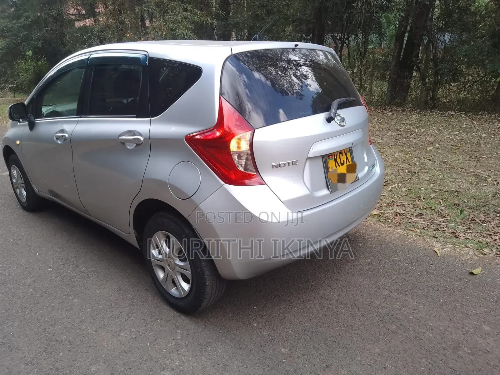 Nissan Note 2012 Silver