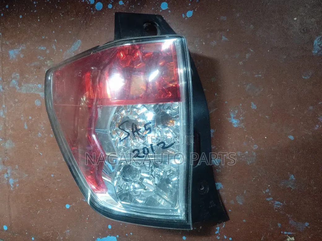 Subaru Forester Sh5 Taillight
