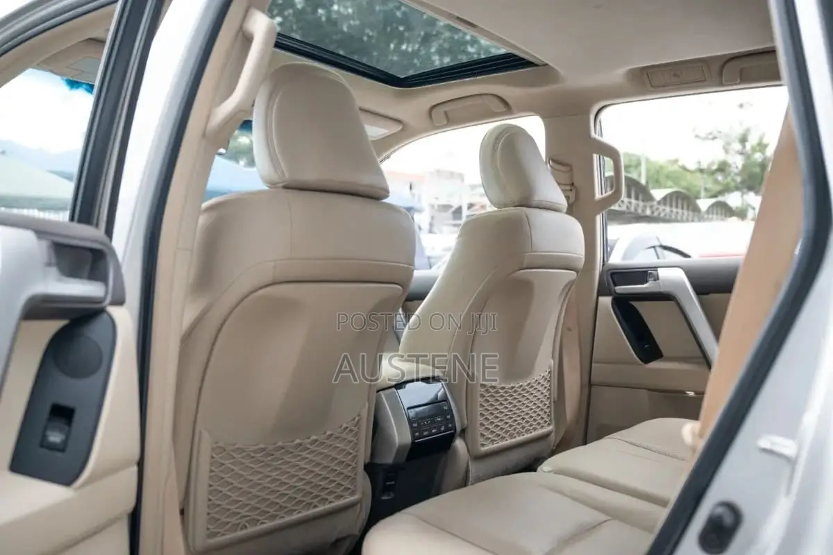 Toyota Land Cruiser Prado 3.0 190hp 2018 Silver