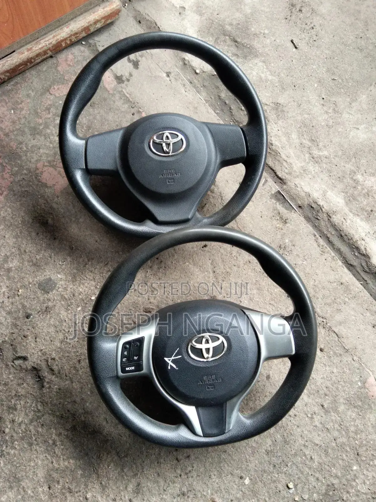 Toyota Vizts 2015 New Model Steering Wheel