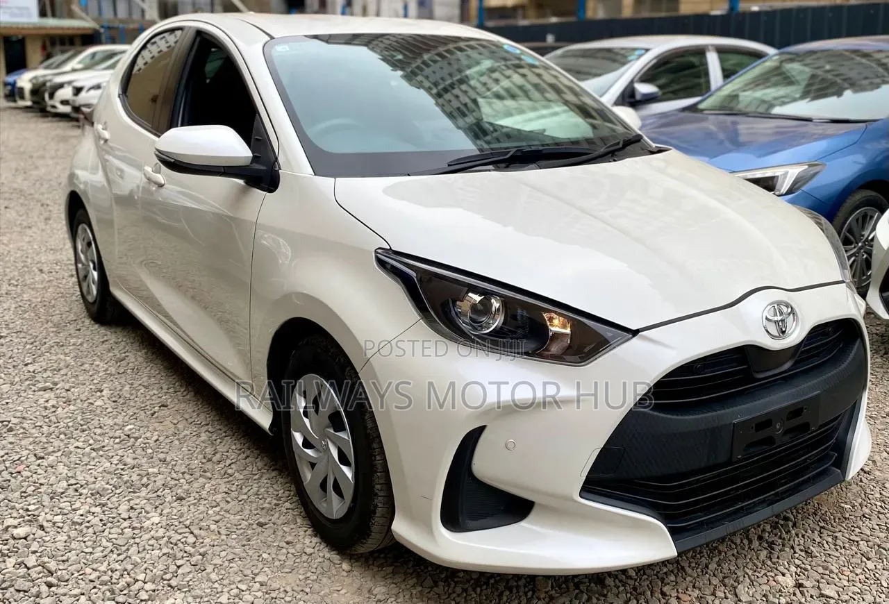 Toyota Yaris 2020 White