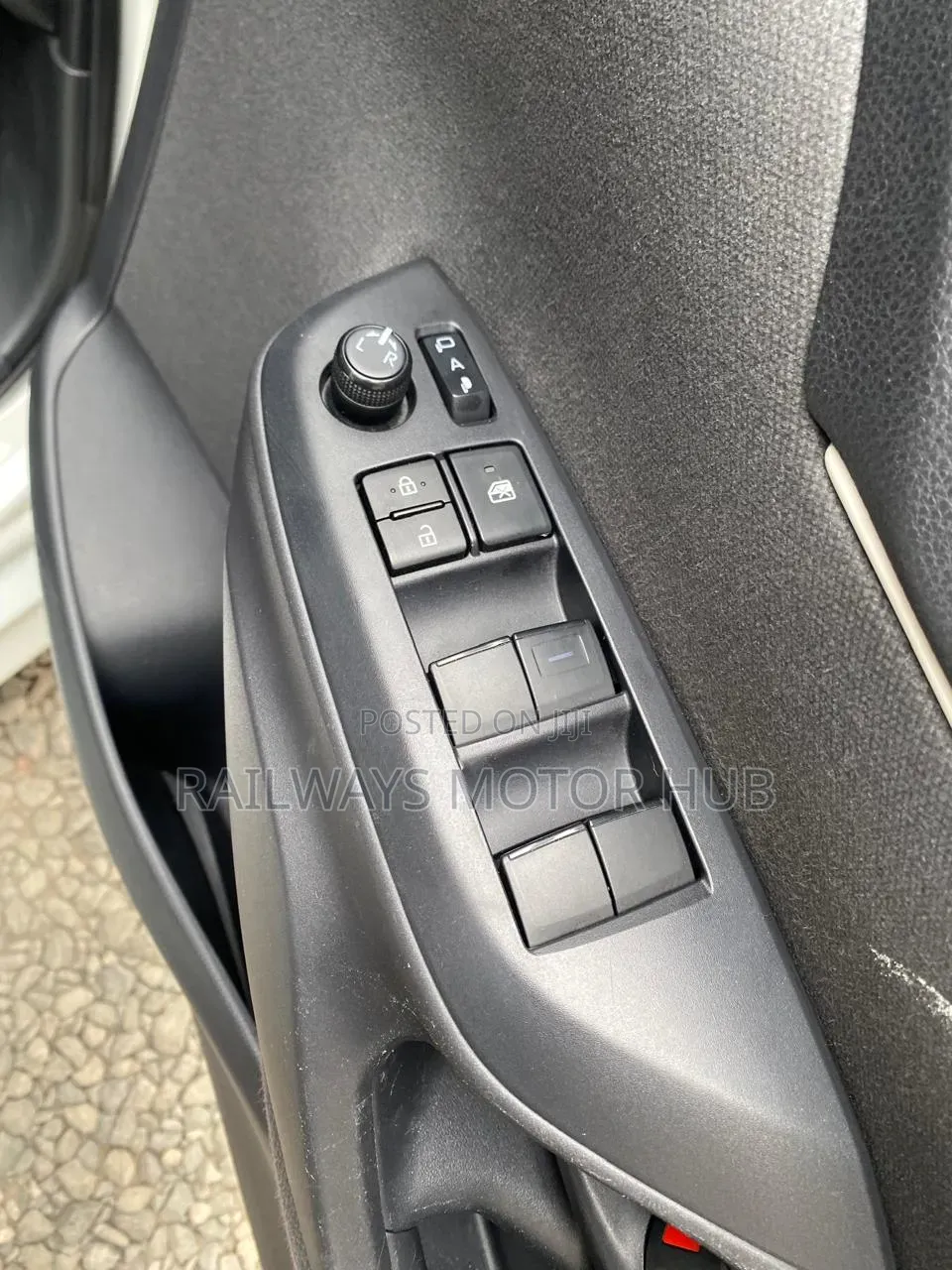 Toyota Yaris 2020 White
