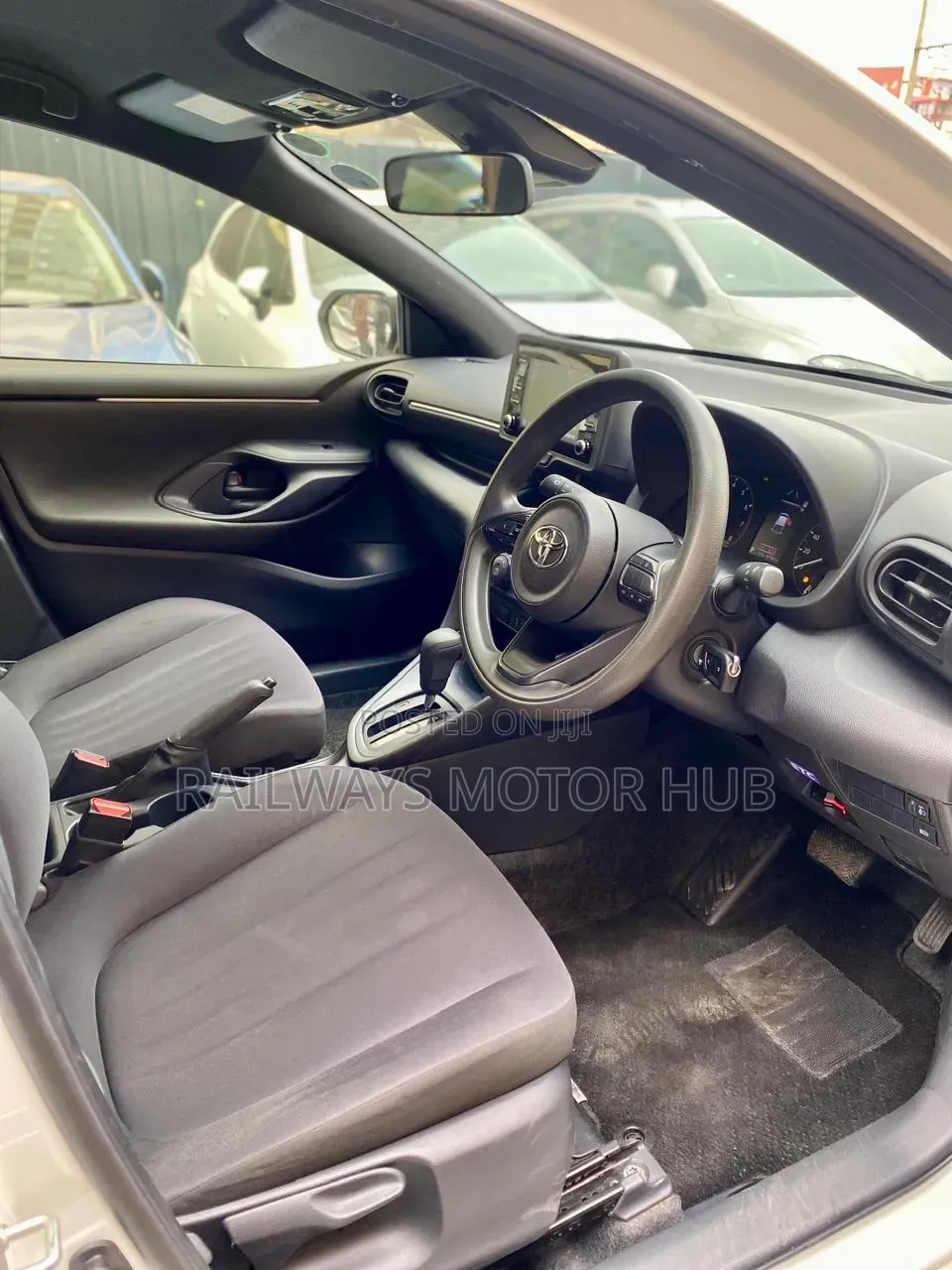 Toyota Yaris 2020 White