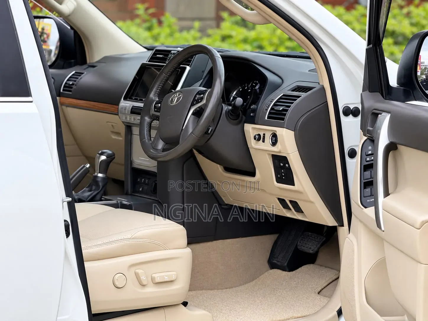 Toyota Land Cruiser Prado 2021 White