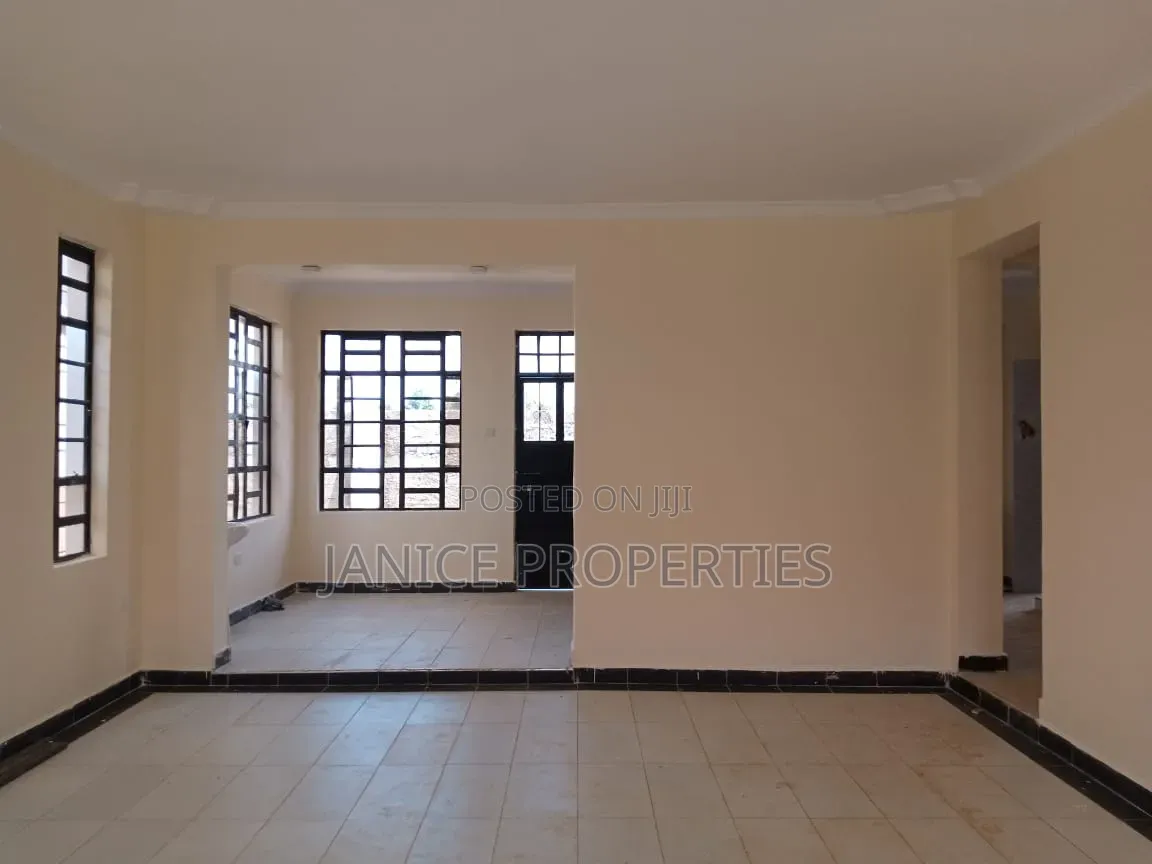 3bdrm Bungalow in Orchard Park Estate, Kenyatta Road / Theta for rent