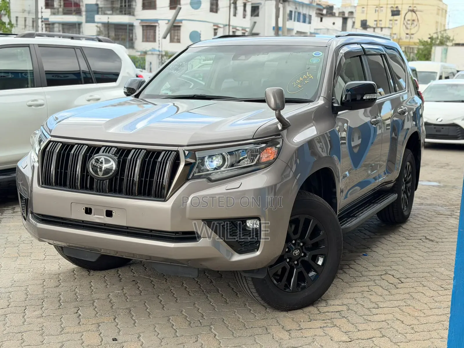 Toyota Land Cruiser Prado 2021 Gold