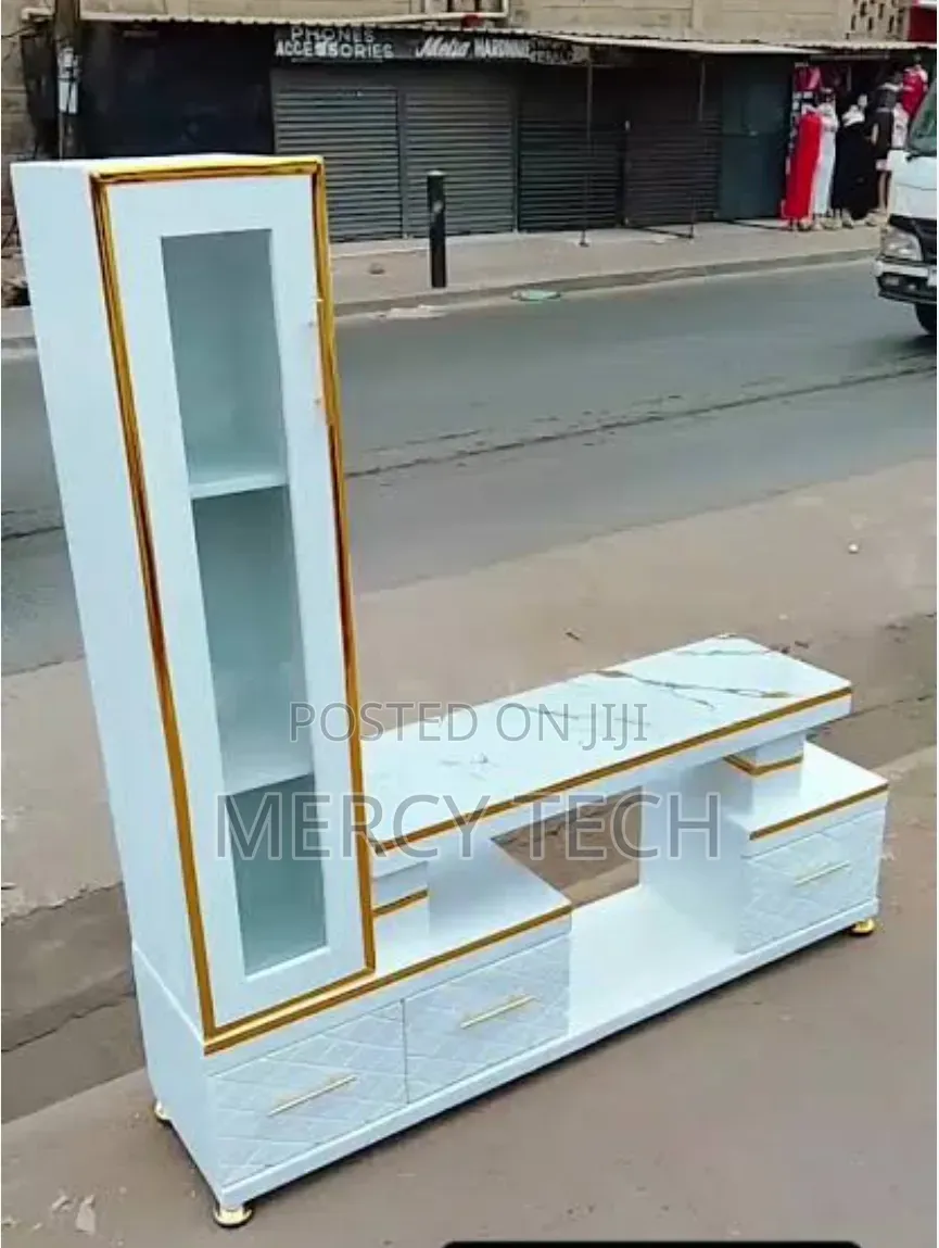 Executive Extended Marble-Coated TV Stand