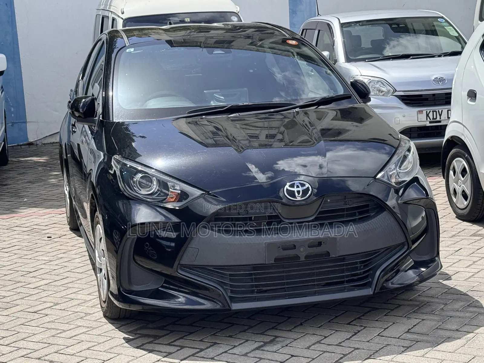 Toyota Yaris 2020 Black
