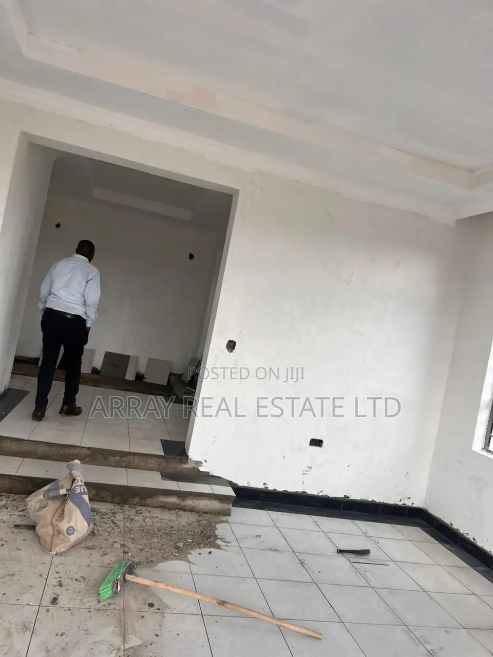 3bdrm Bungalow in Karai for sale