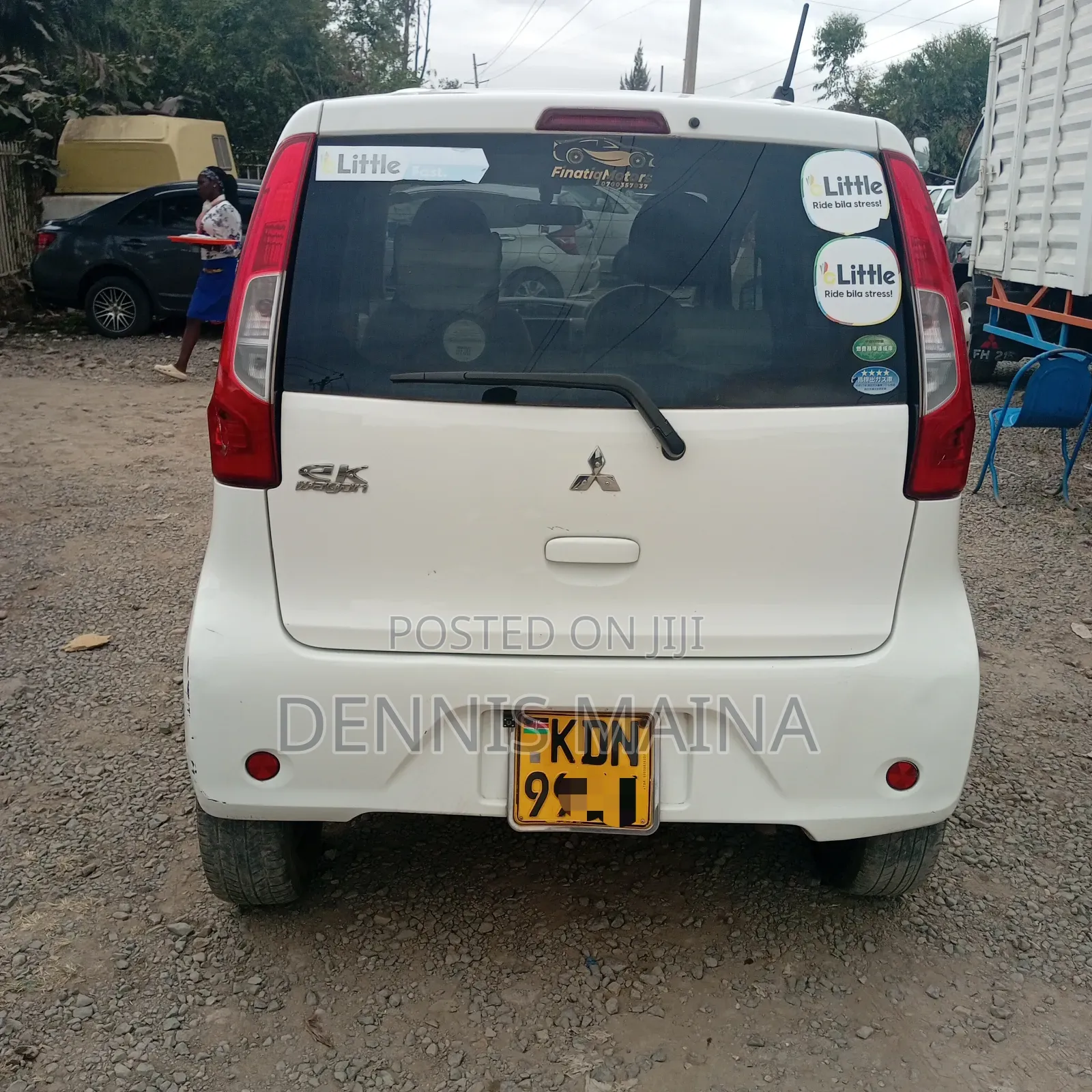 Mitsubishi EK Wagon 660 FWD 2016 White