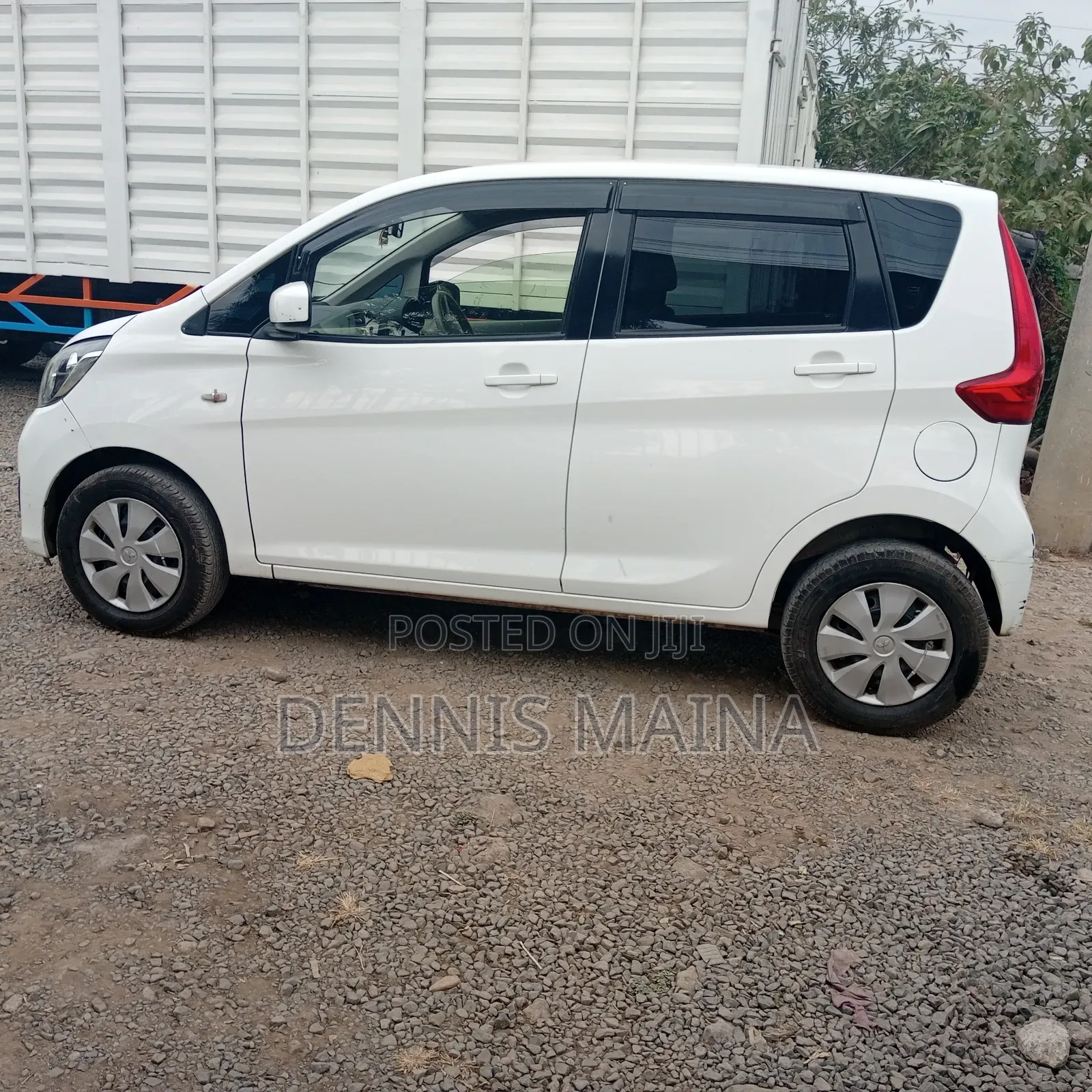 Mitsubishi EK Wagon 660 FWD 2016 White