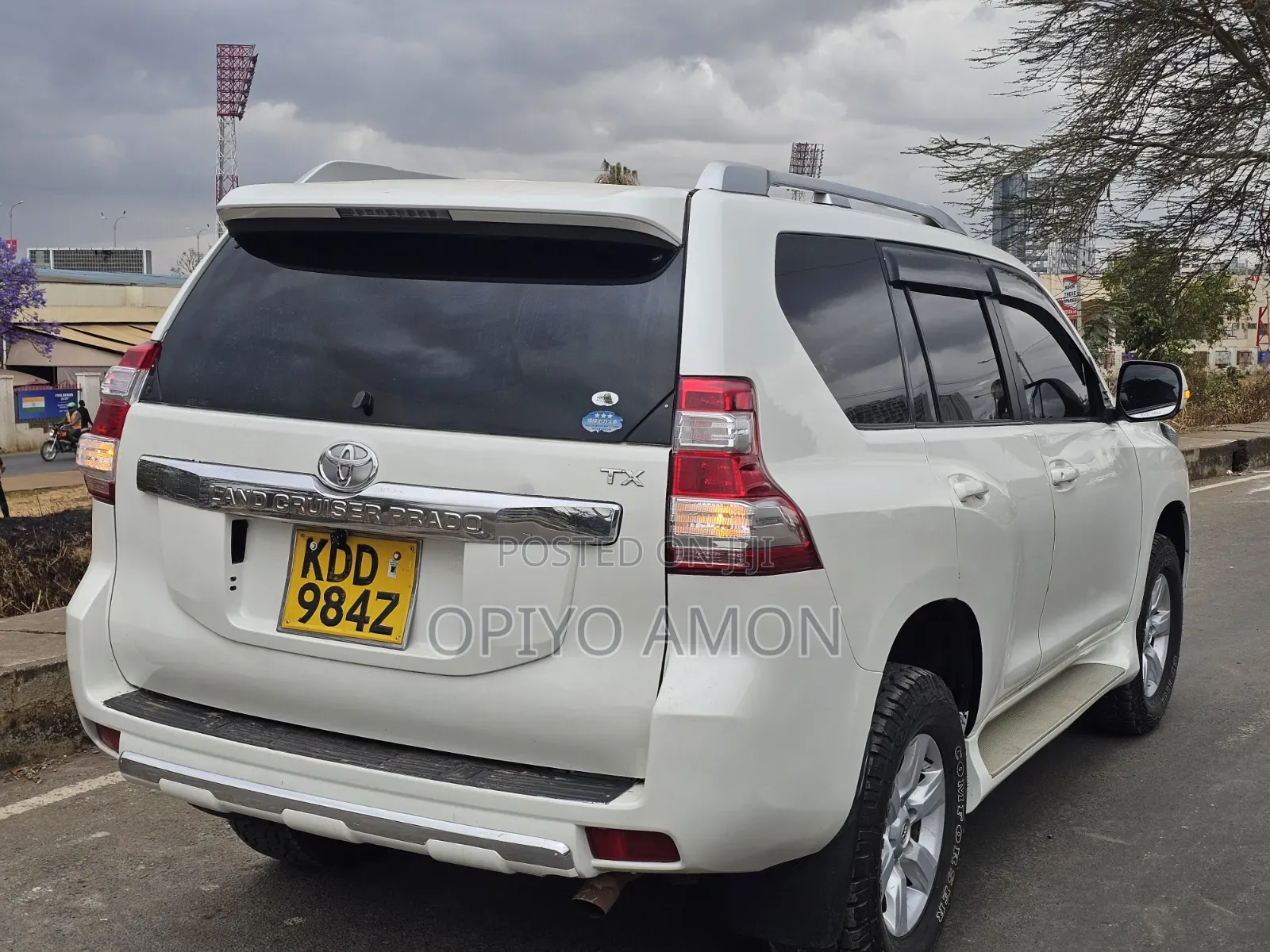 Toyota Land Cruiser Prado 2014 White