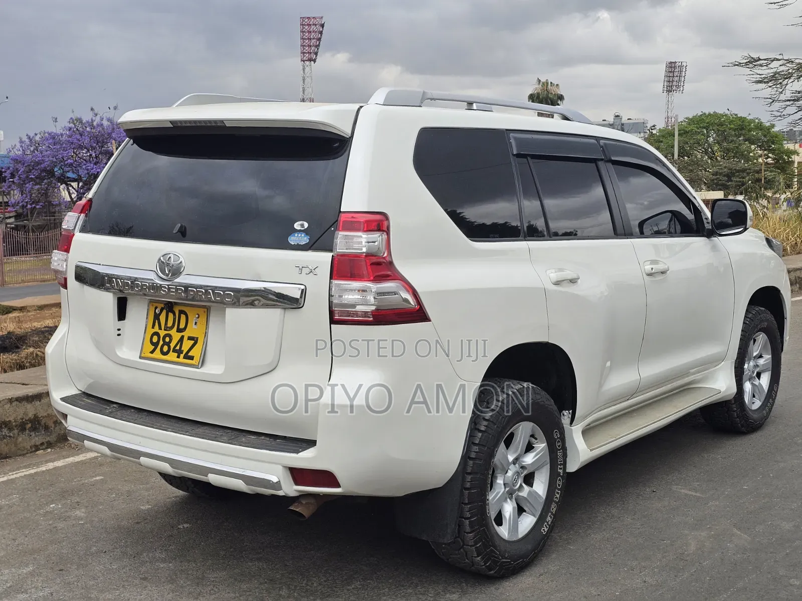 Toyota Land Cruiser Prado 2014 White