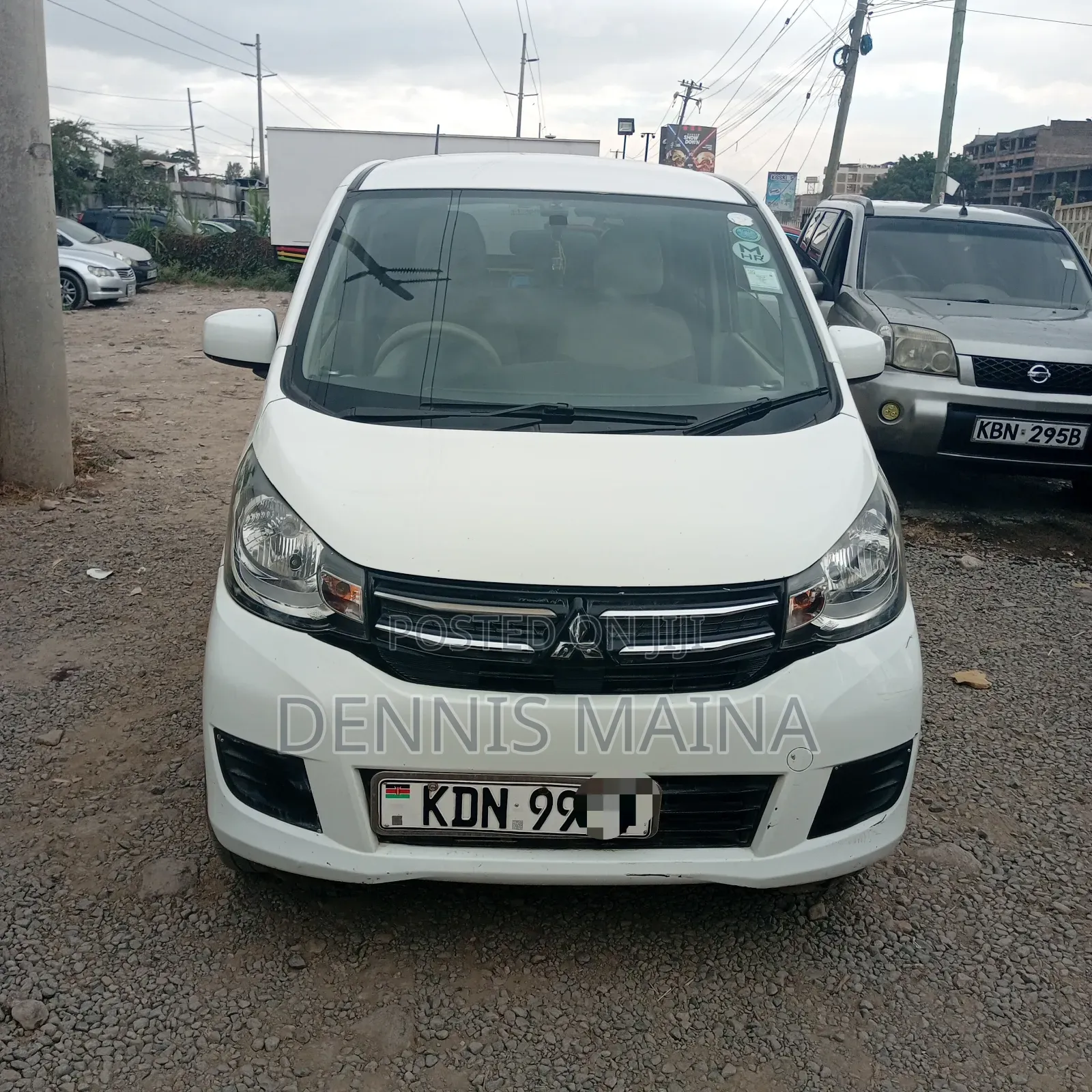 Mitsubishi EK Wagon 660 FWD 2016 White