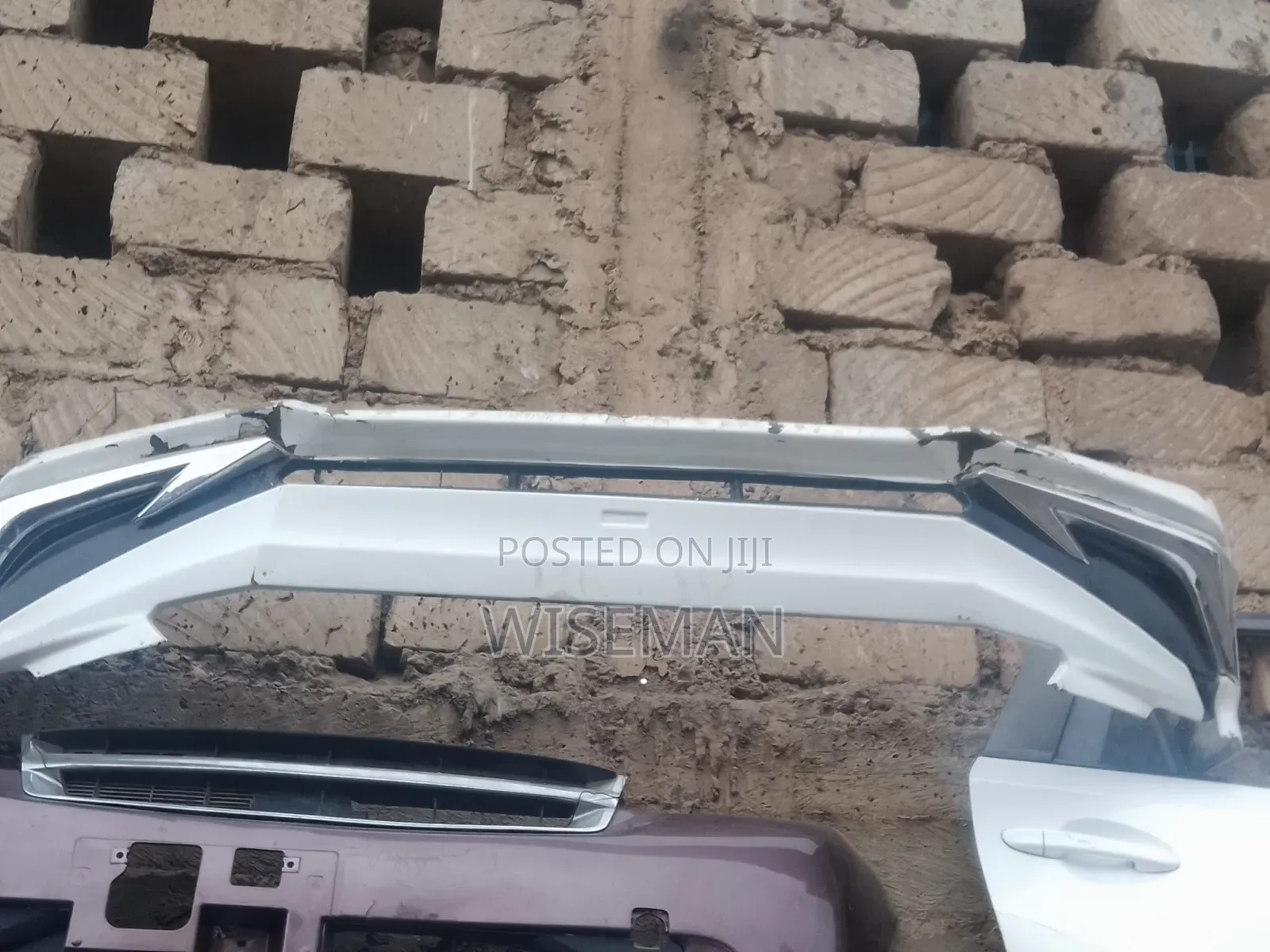 Prado 150 Bumper Lips