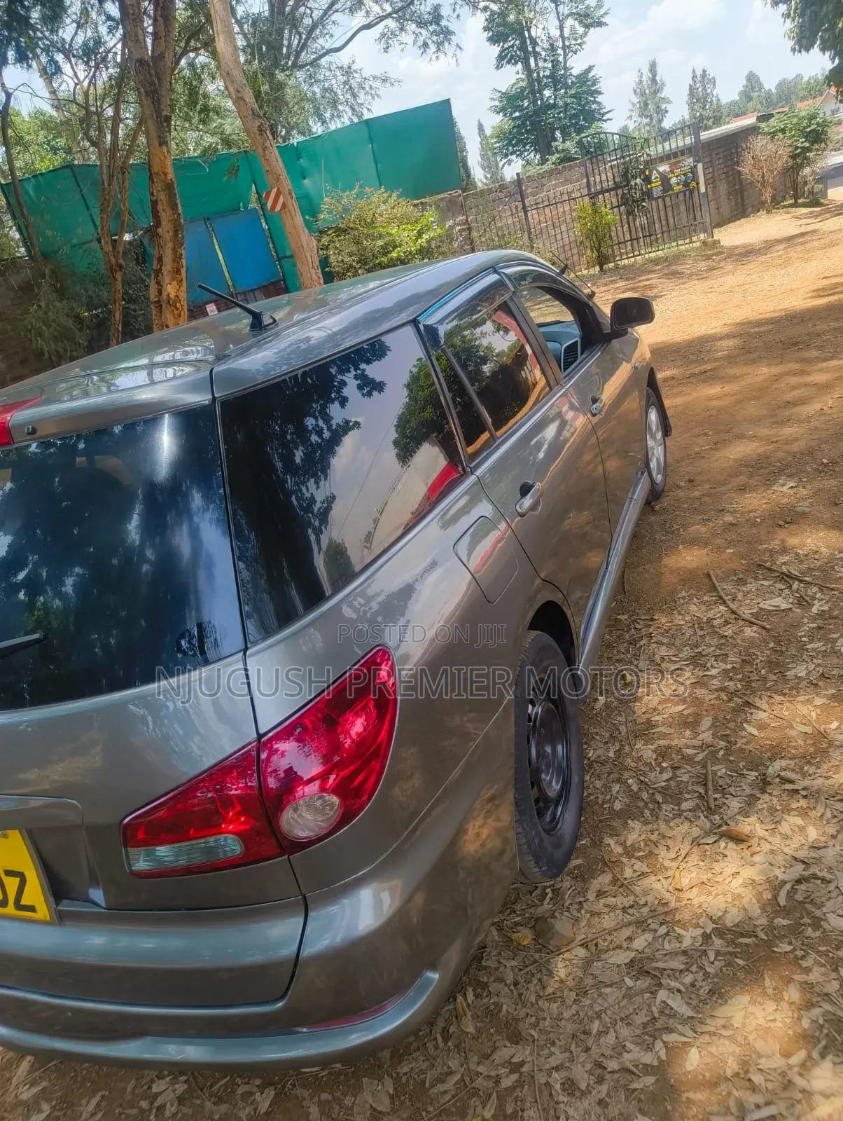 Nissan Wingroad 2006 Gray