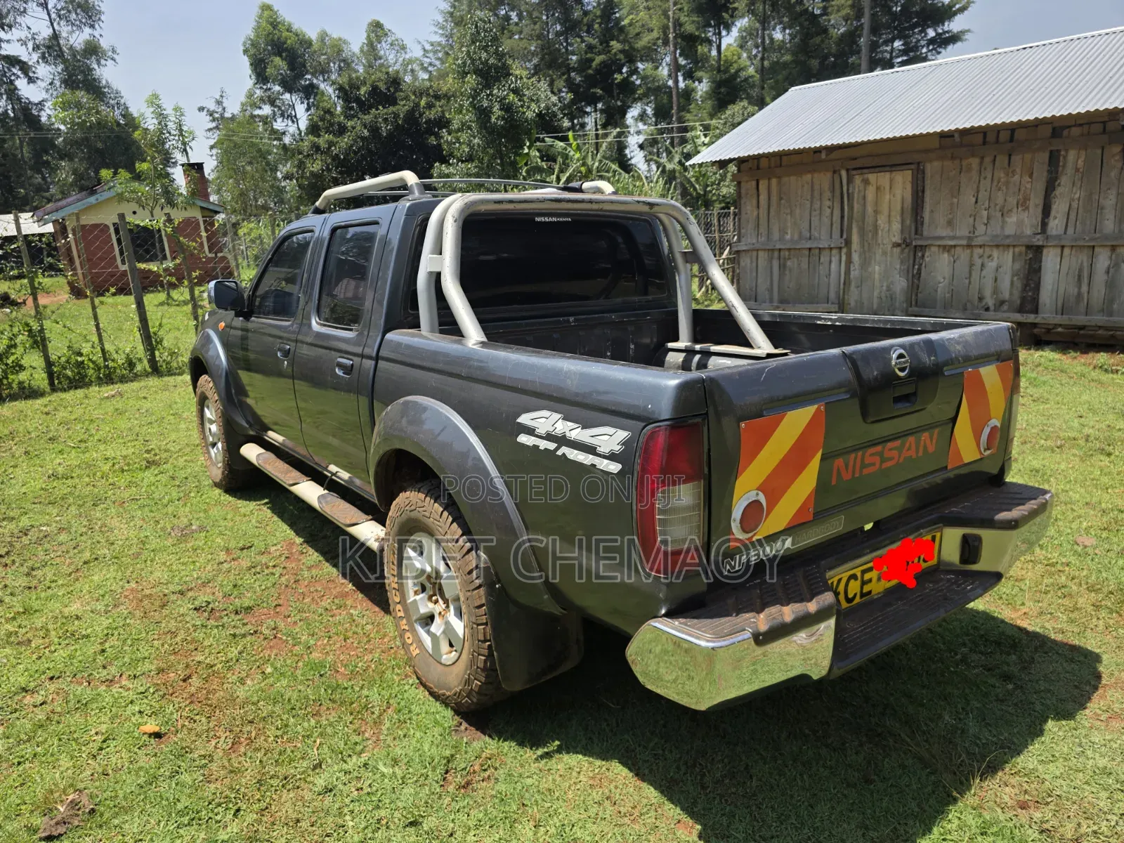 Nissan NP300 2015 Black