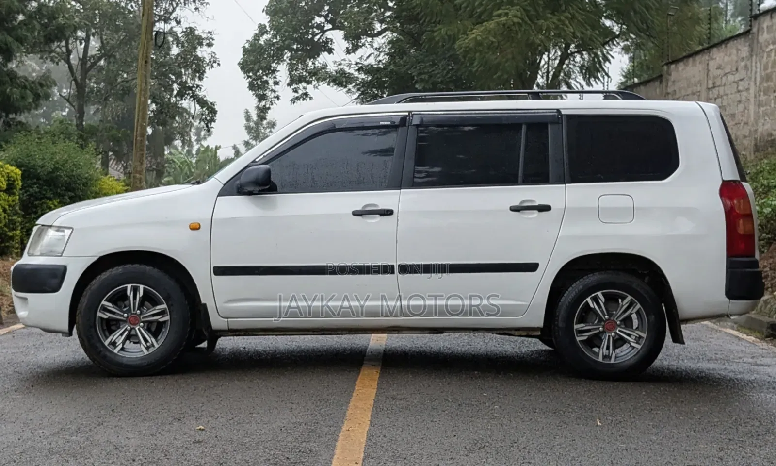 Toyota Succeed 2009 White
