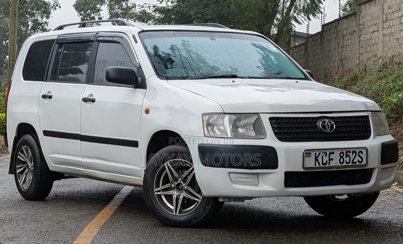 Toyota Succeed 2009 White