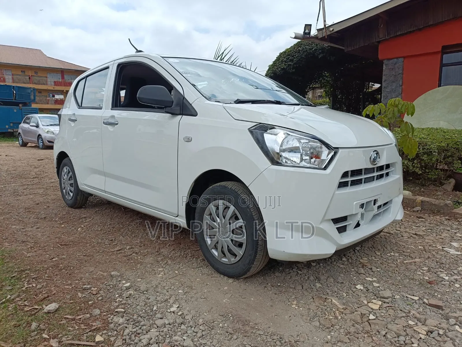 Daihatsu Mira 2019 White