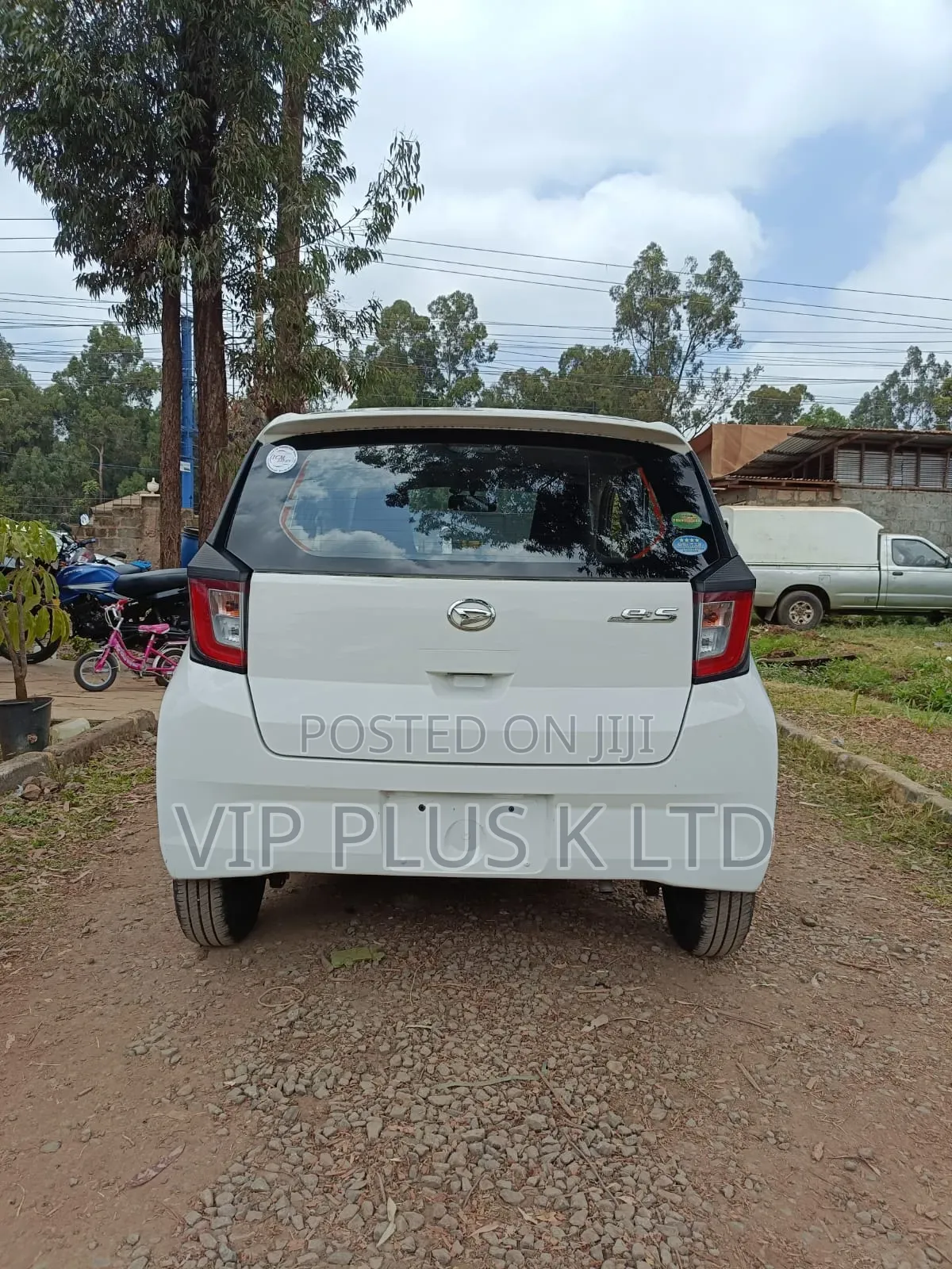 Daihatsu Mira 2019 White