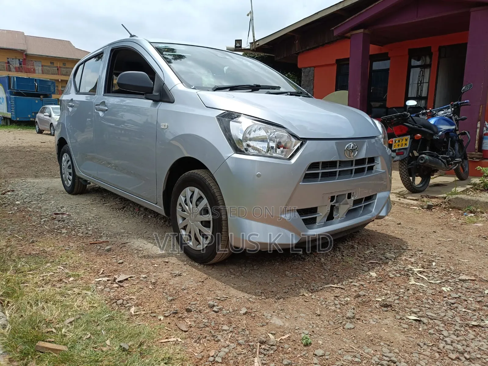 Toyota Pixis 2019 Silver