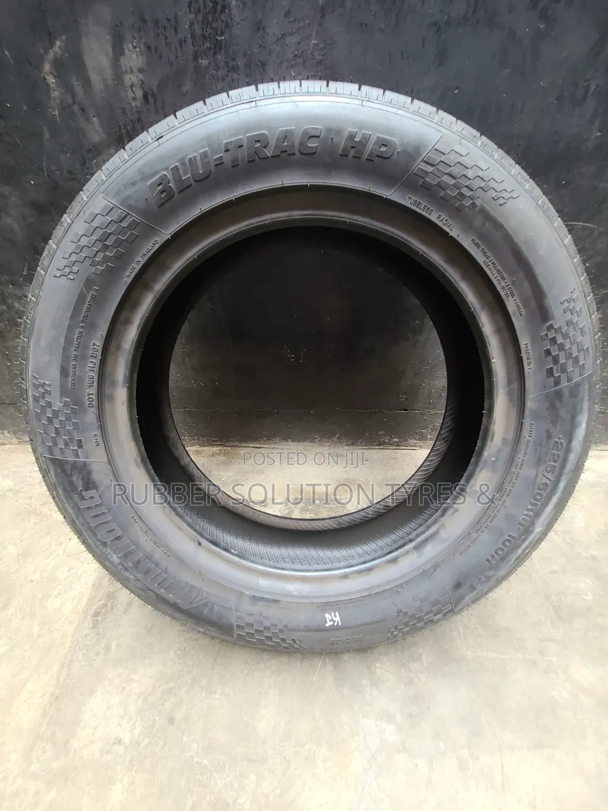 225 /60 R18 Armstrong Tyres 100h Tru-Trac