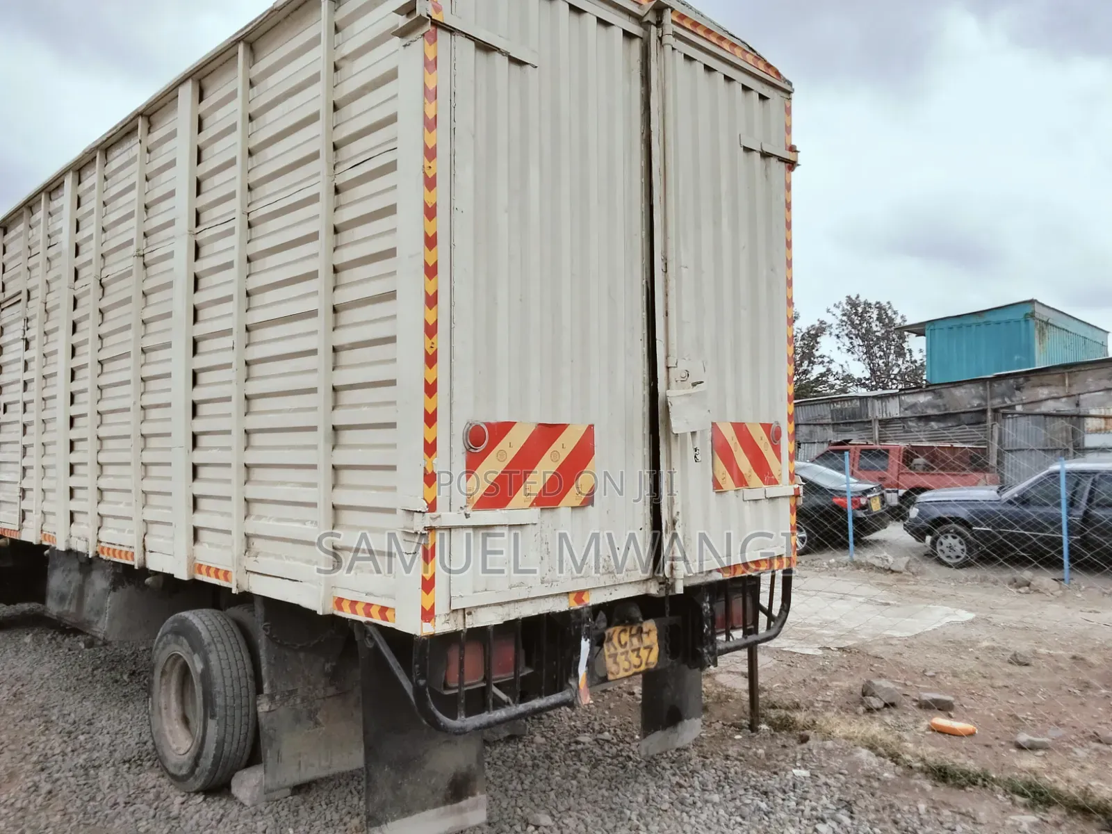 Mitsubishi Fuso 2008 White
