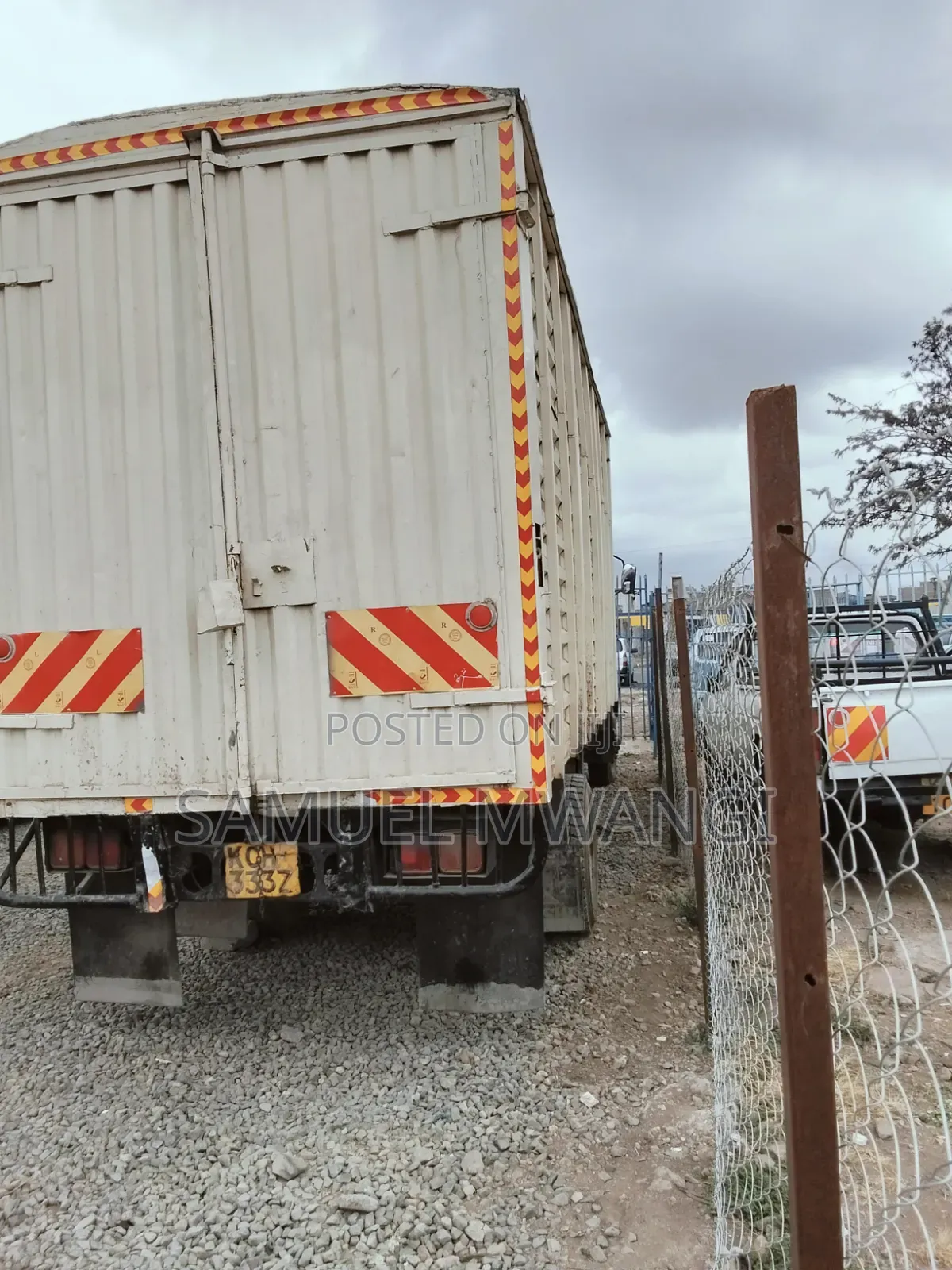 Mitsubishi Fuso 2008 White