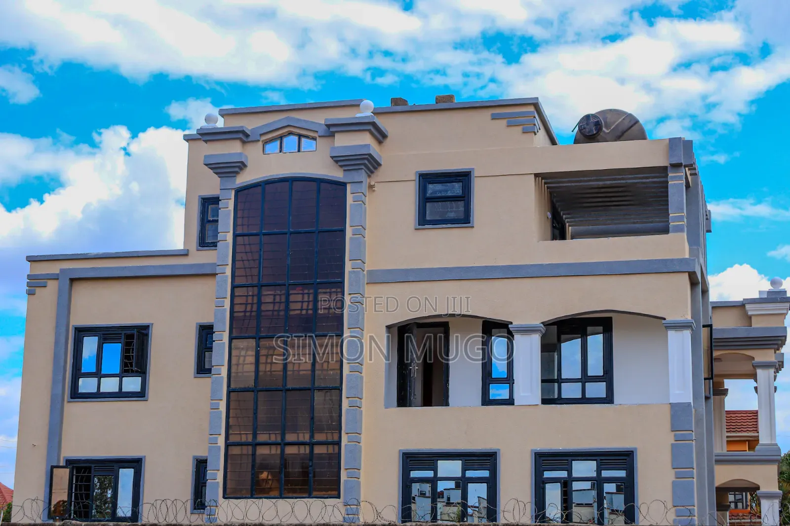 5bdrm Maisonette in Kamakis for sale