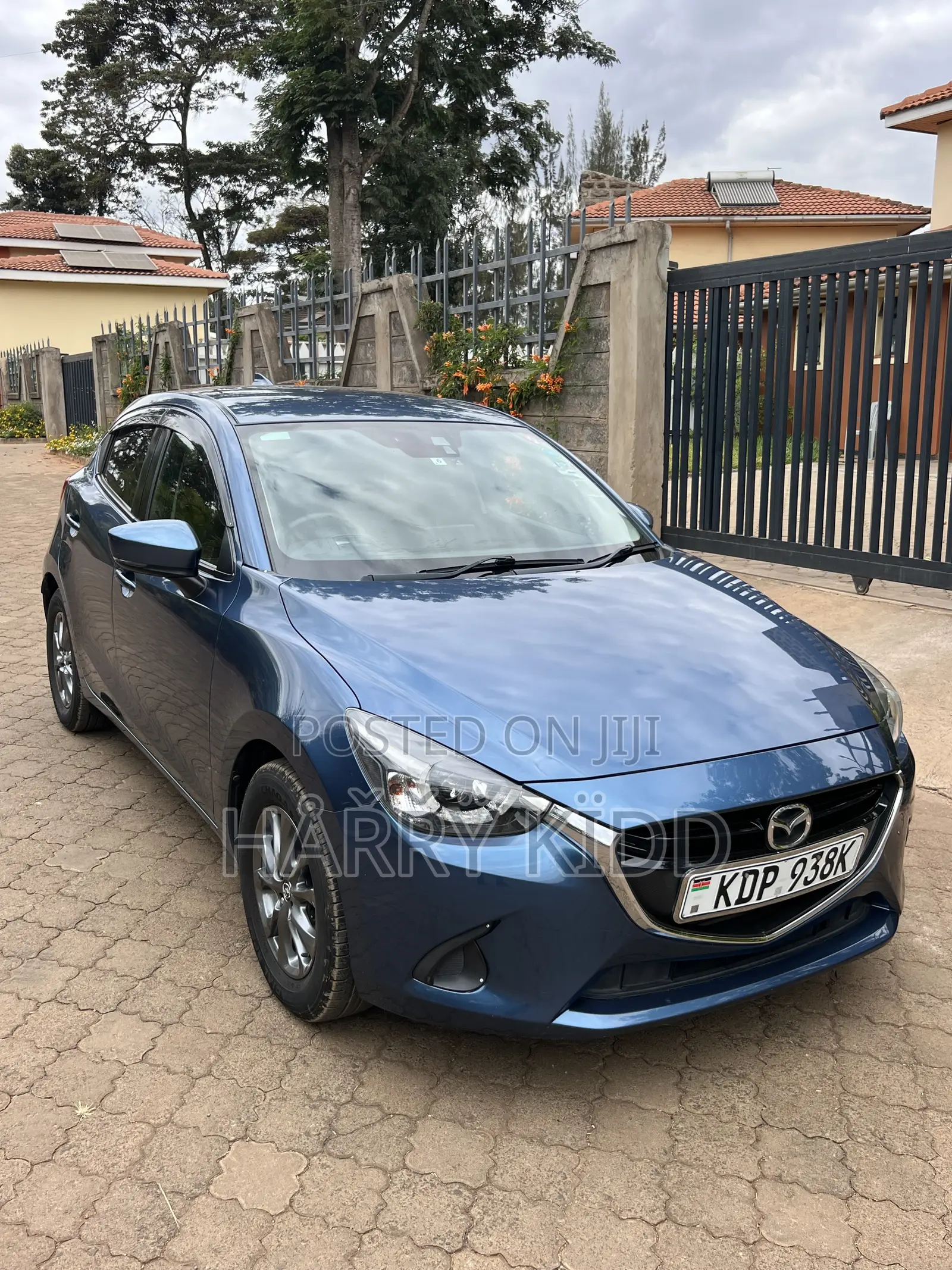 Mazda Demio 2017 Blue