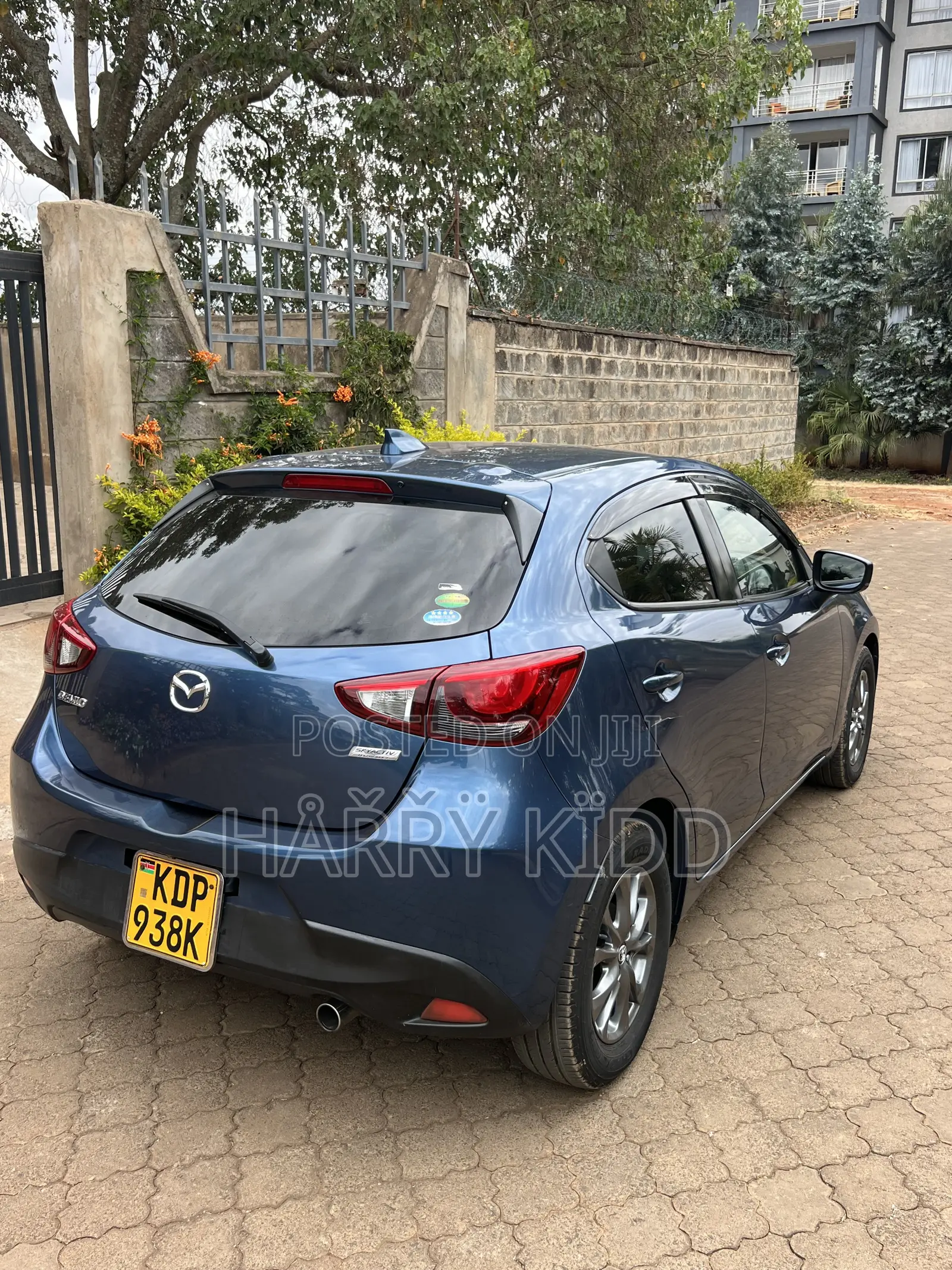 Mazda Demio 2017 Blue