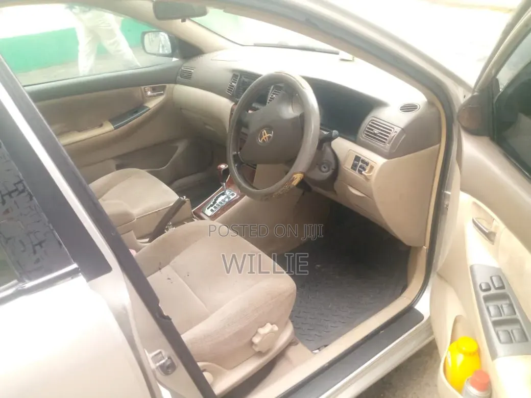 Toyota Corolla 2003 Beige