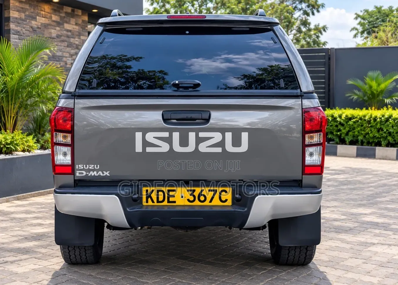 Isuzu D-MAX 2022 Silver